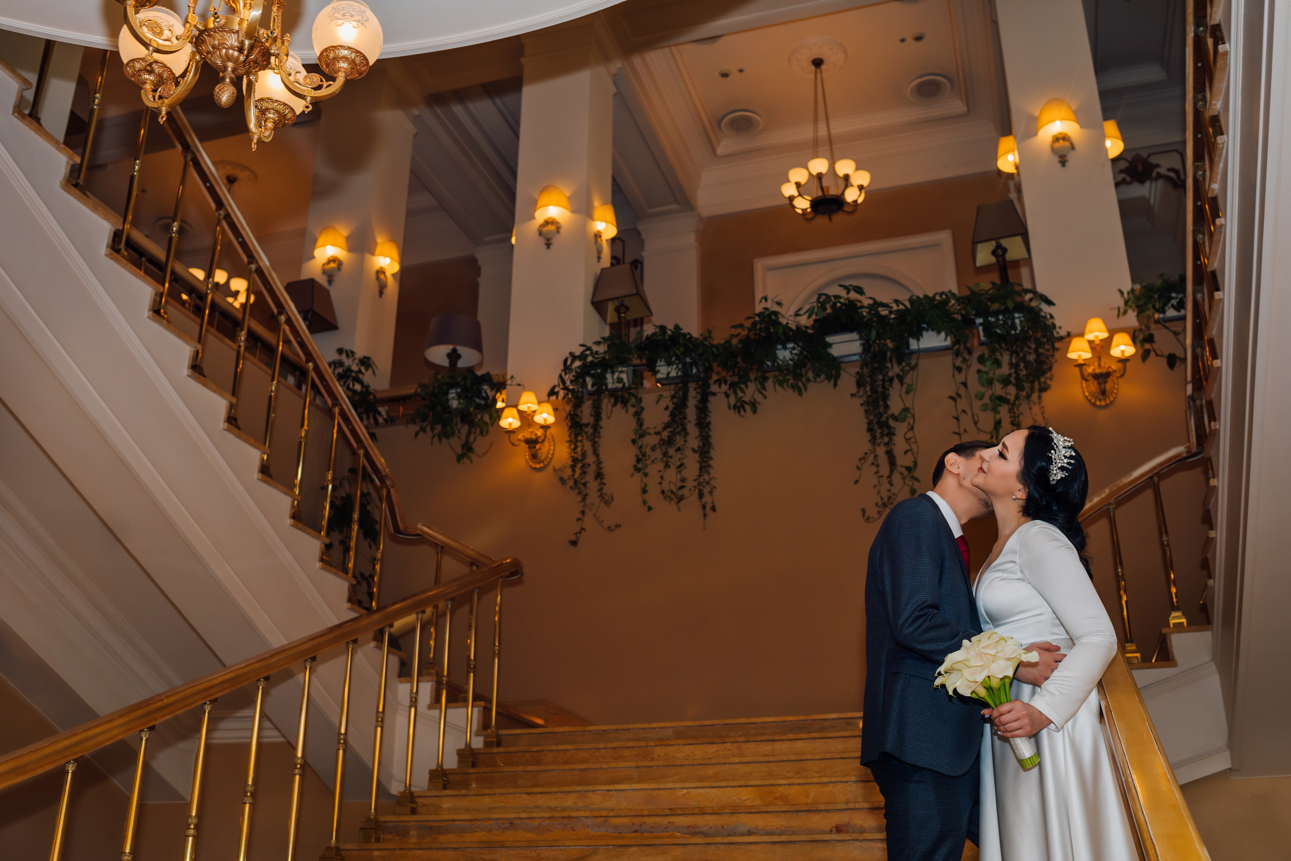 Вероника и Юра. Гостиница Украина. Свадебный и семейный фотограф в Москве Евгения Лисина