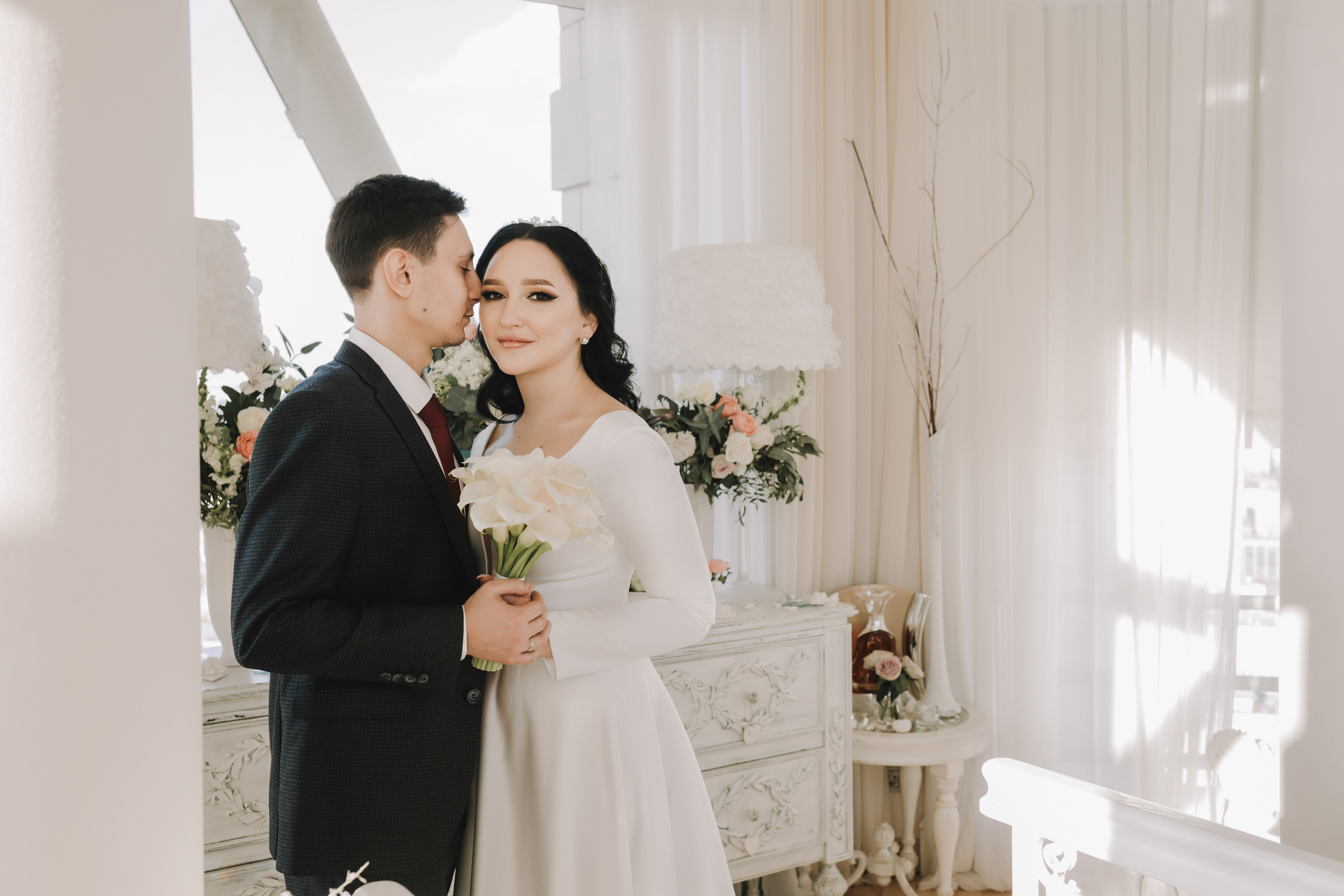 Вероника и Юра. Гостиница Украина. Свадебный и семейный фотограф в Москве Евгения Лисина