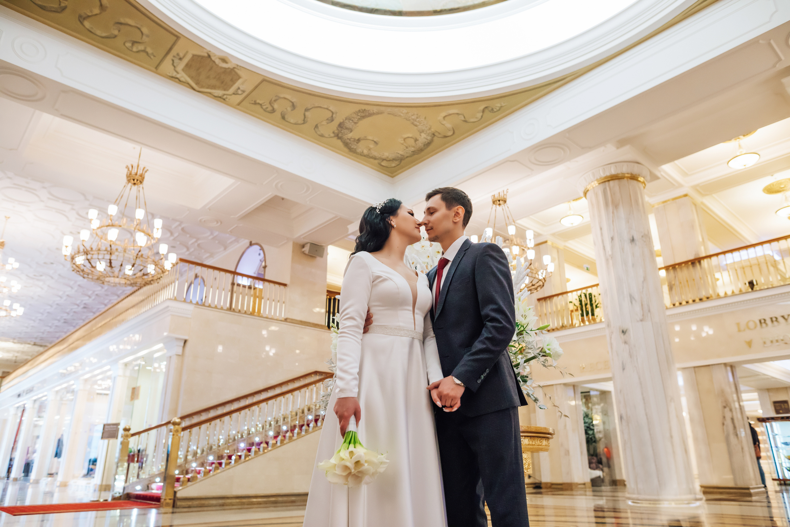 Вероника и Юра. Гостиница Украина. Свадебный и семейный фотограф в Москве Евгения Лисина