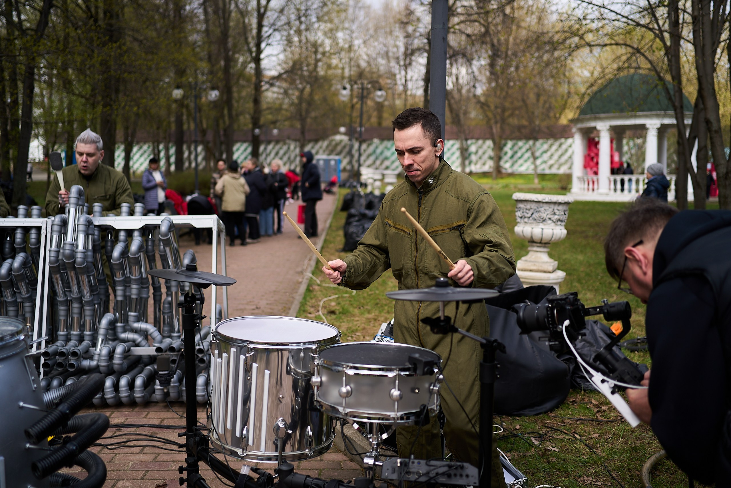 Субботник у Управления делами Мэра и Правительства Москвы. Фотограф и Видеограф в Москве. Олег Корушев