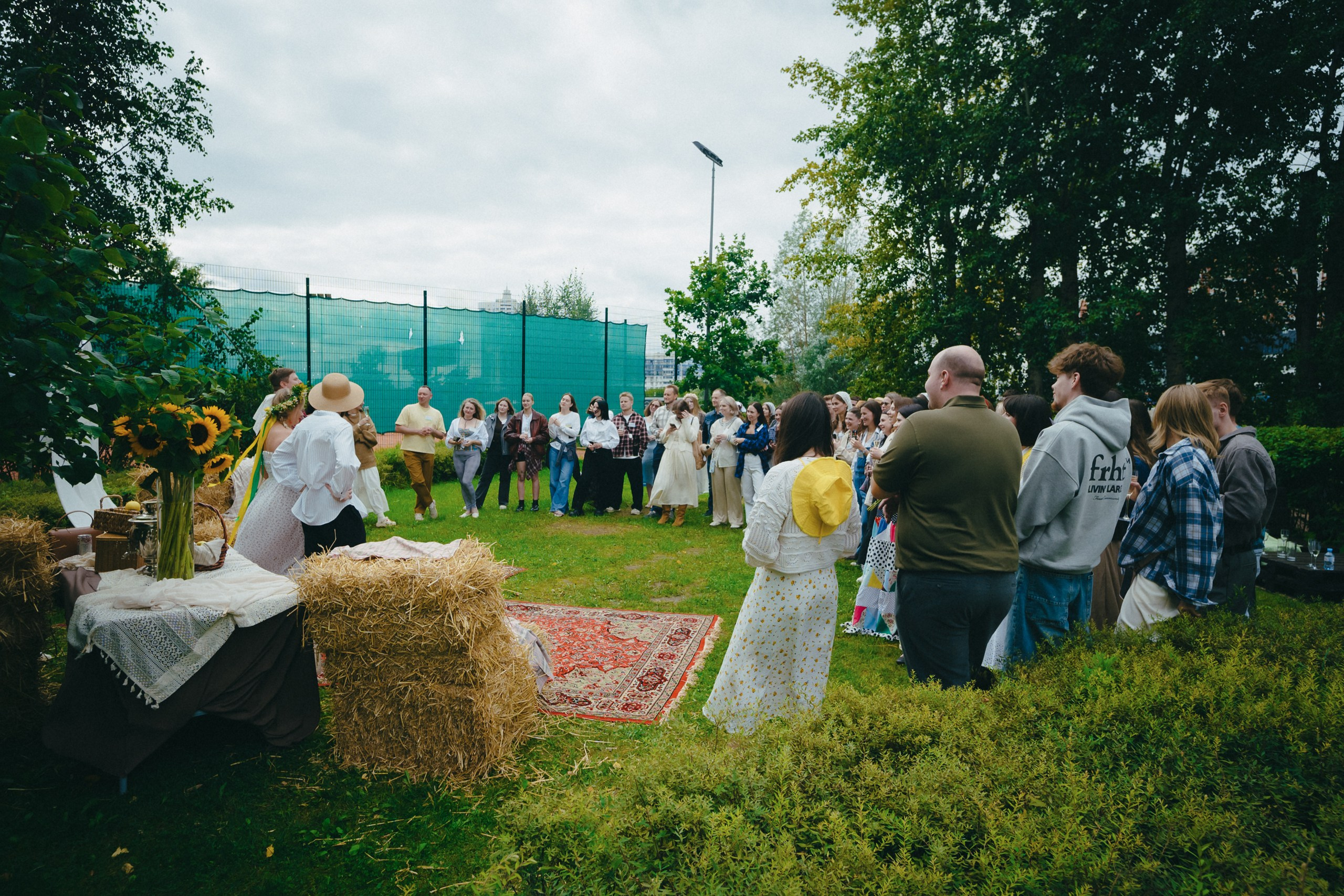 Корпоратив летом под открытым небом. Komonev