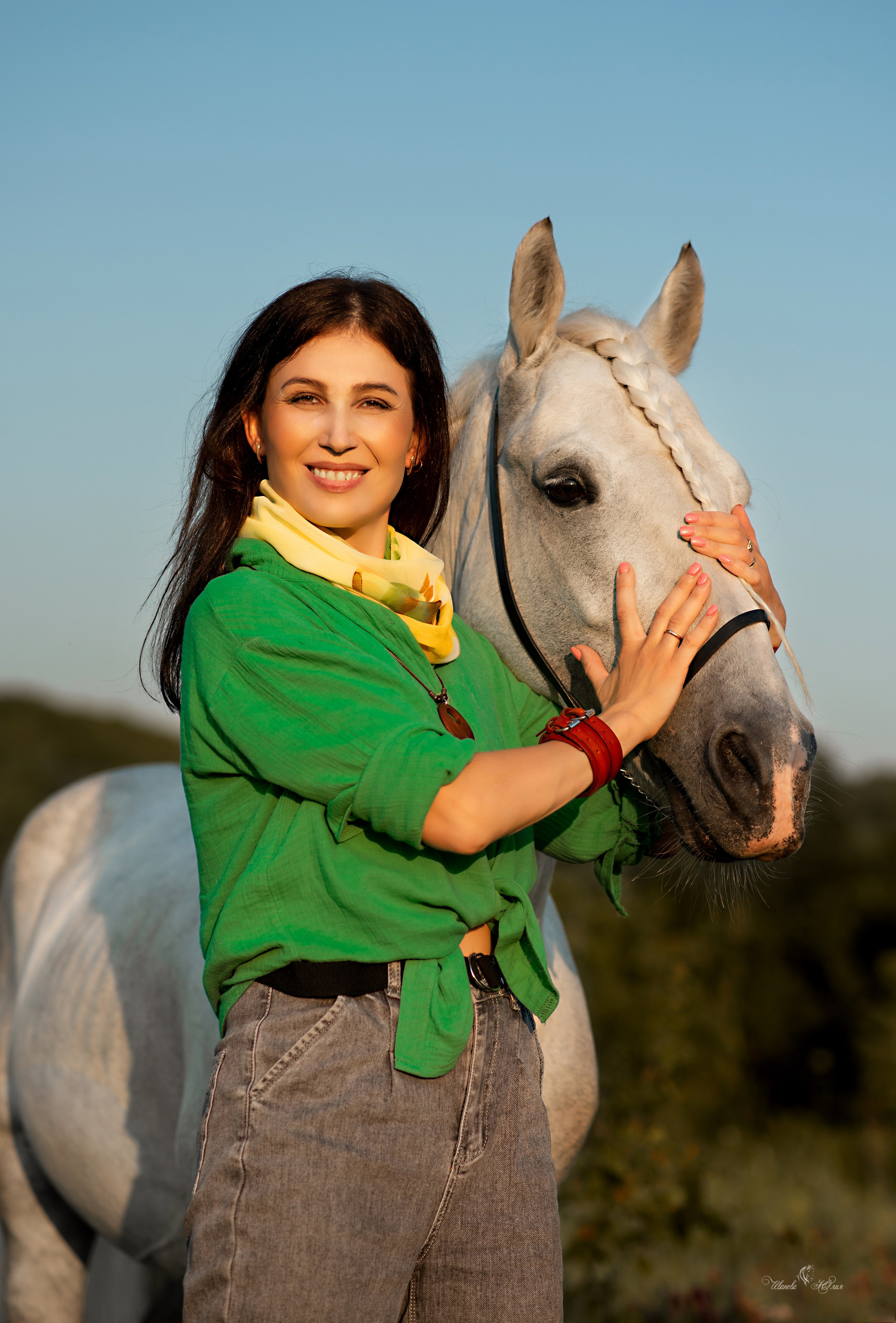 Юлия и Вымпел. Конный фотограф в Саратове Юлия Иванова