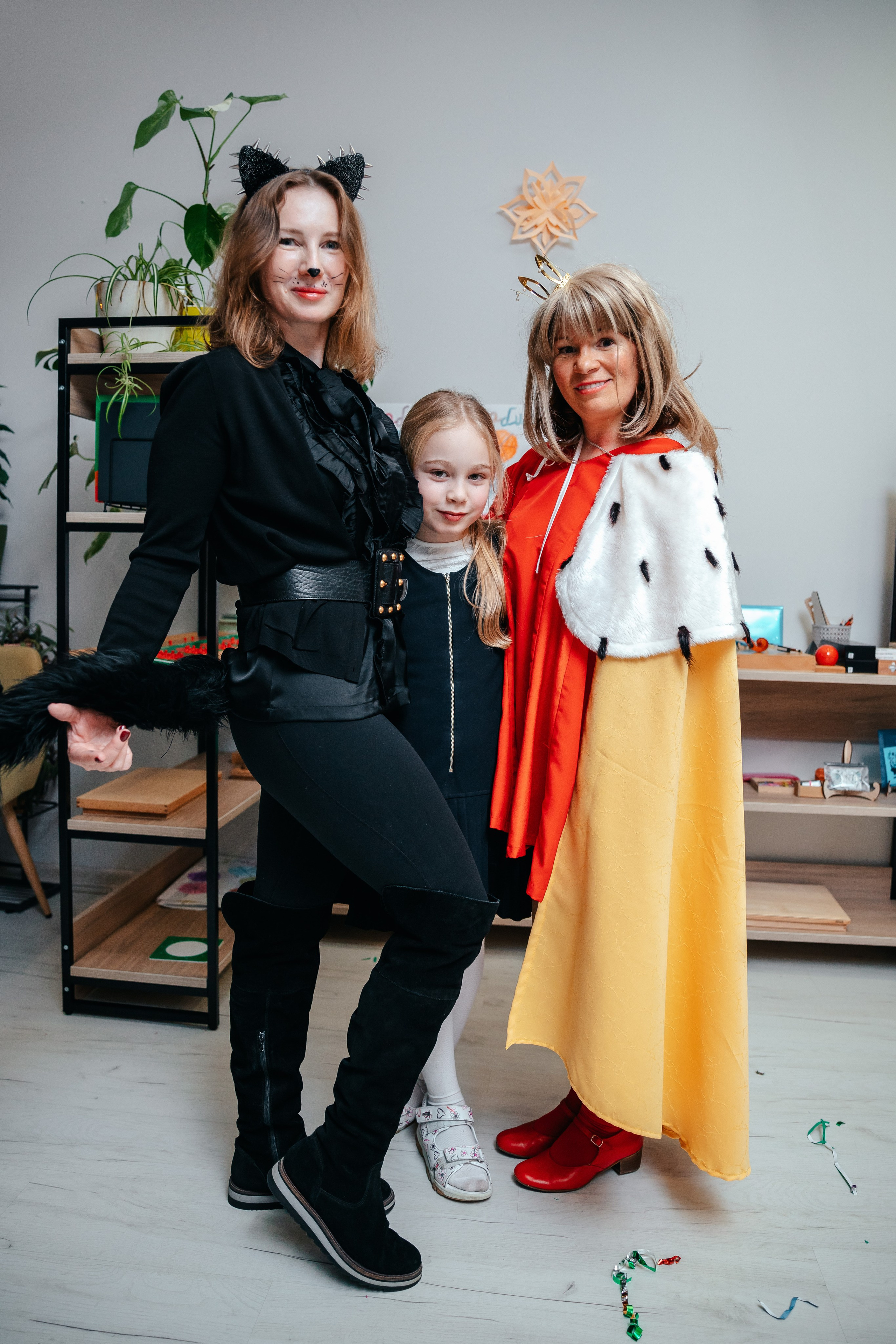 Новогодний утренник в Монтессори-школе. Семейный lifestyle фотограф в Санкт-Петербурге Людмила Пахомова