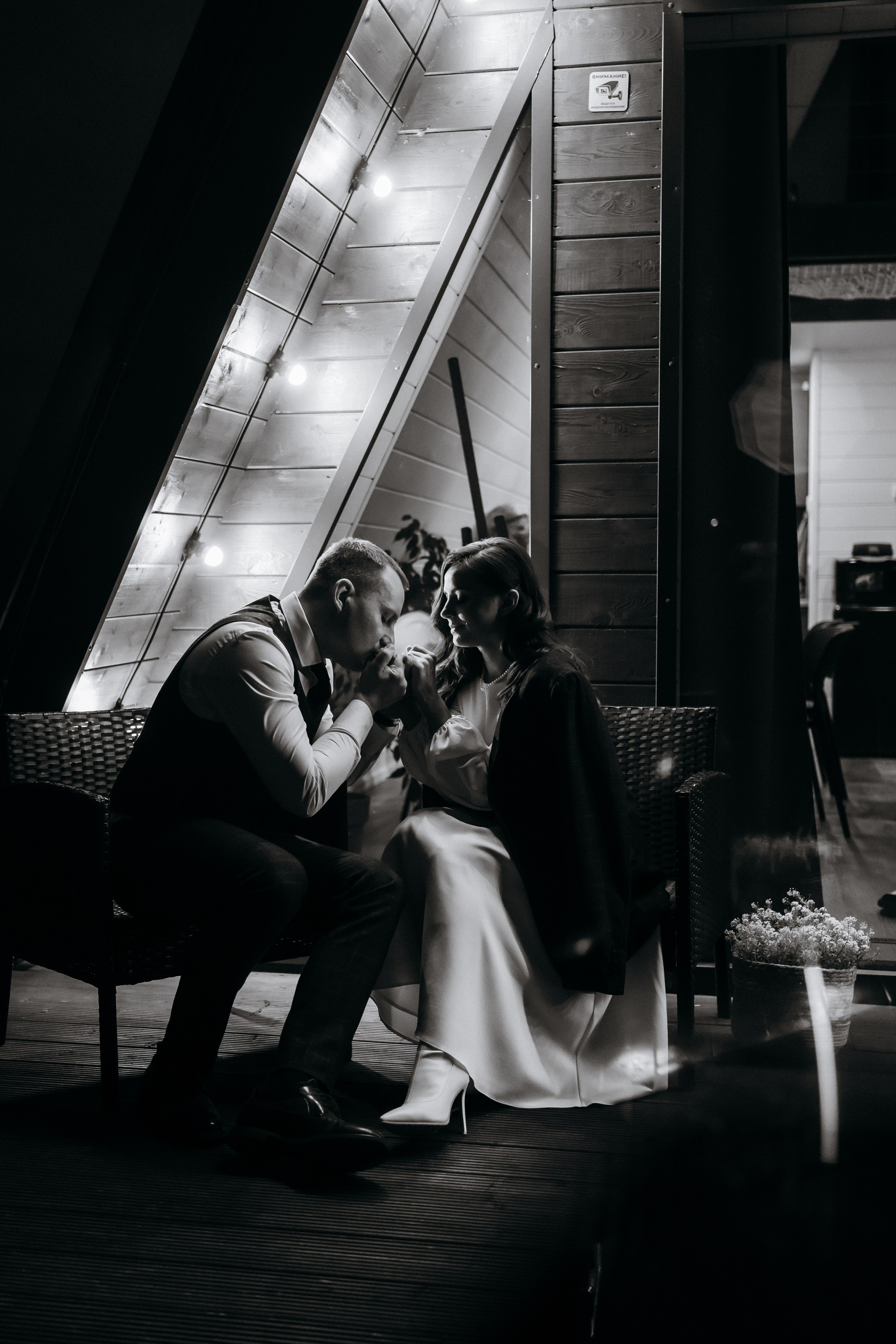 Выездная свадебная фотосессия в коттедже в Архангельске. Портретный и свадебный фотограф в Архангельске Елизавета Стрекаловская