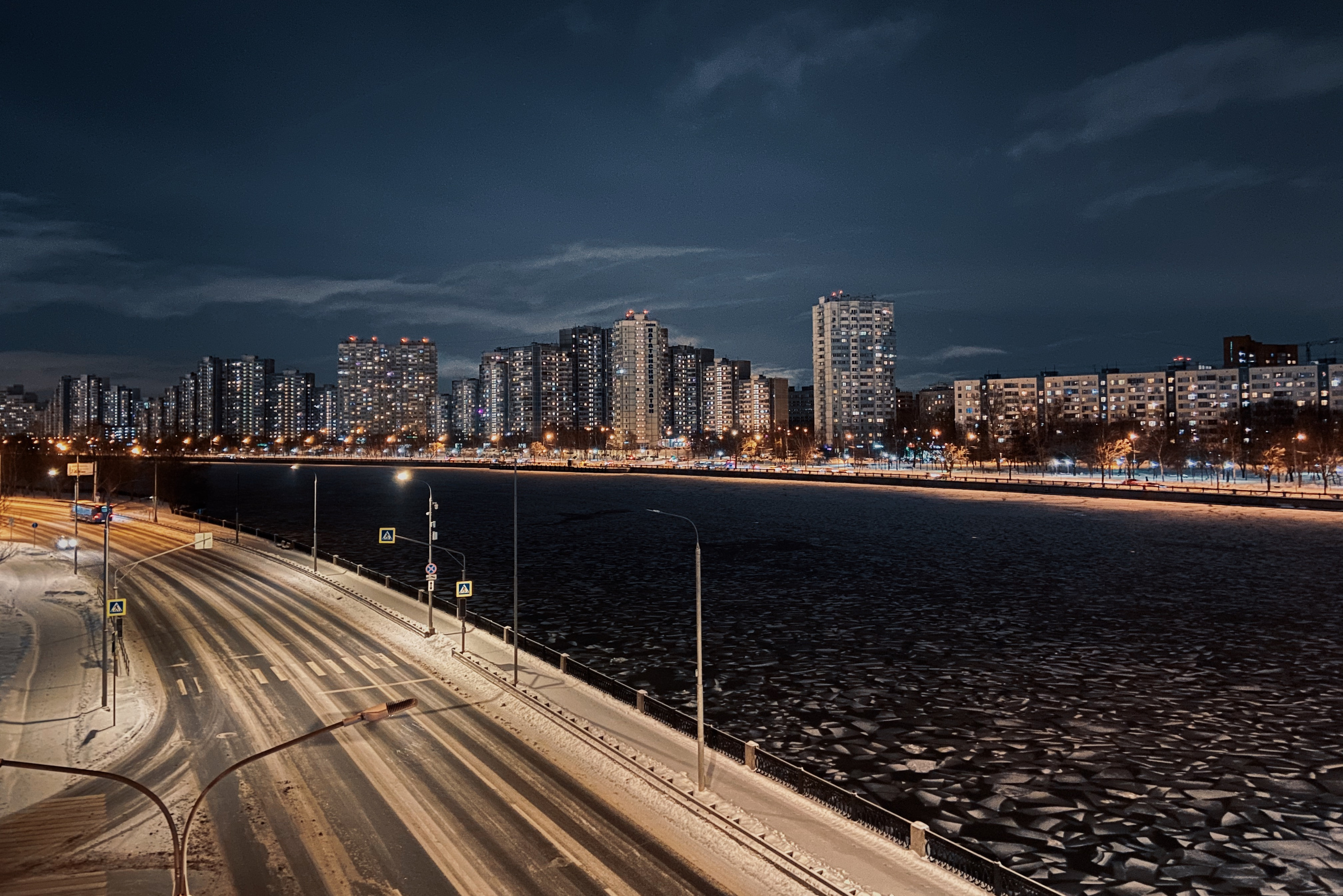 Ночная Москва, метро Технопарк