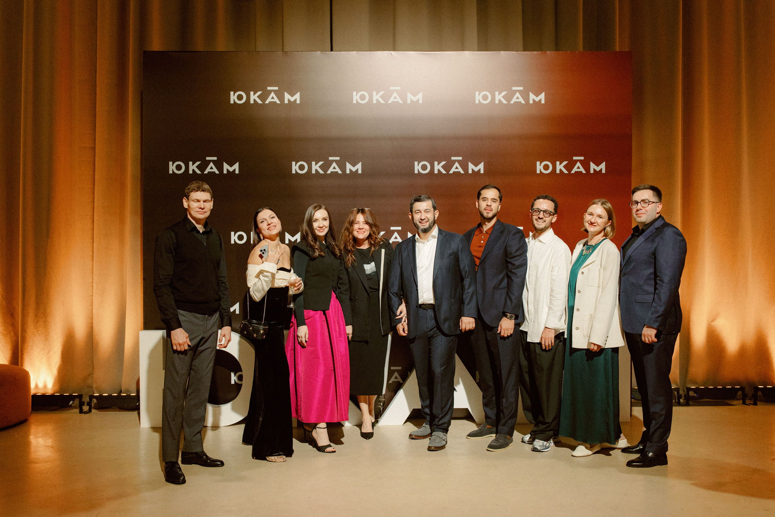 ЮКАМ. Свадебный и репортажный фотограф