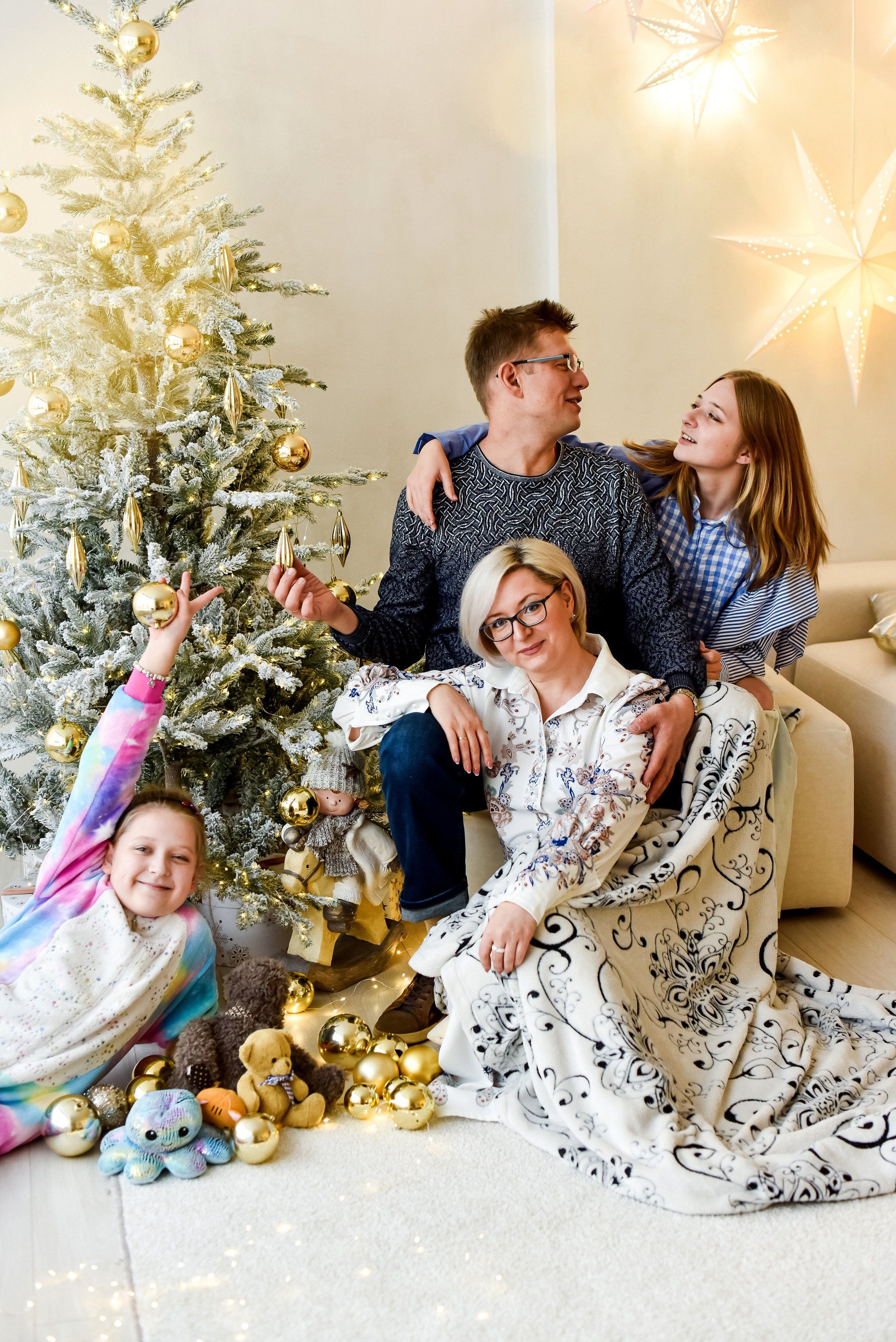 Семья Александра и его девочек)