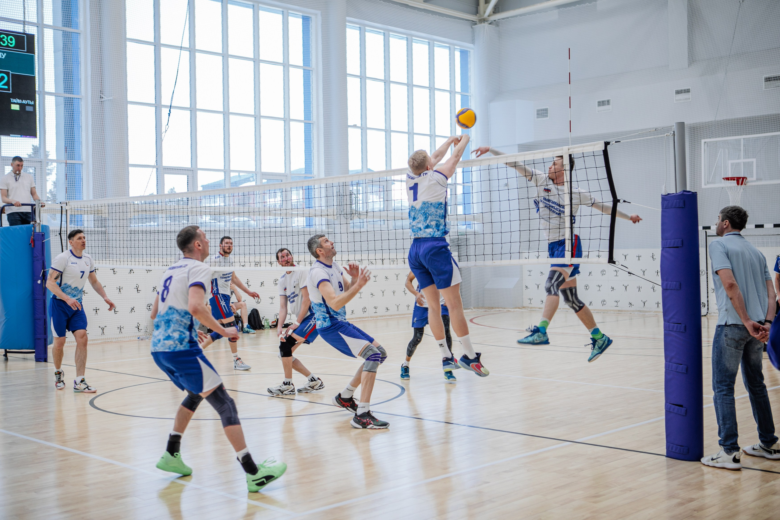 Волейбол. Фотограф Губкинского