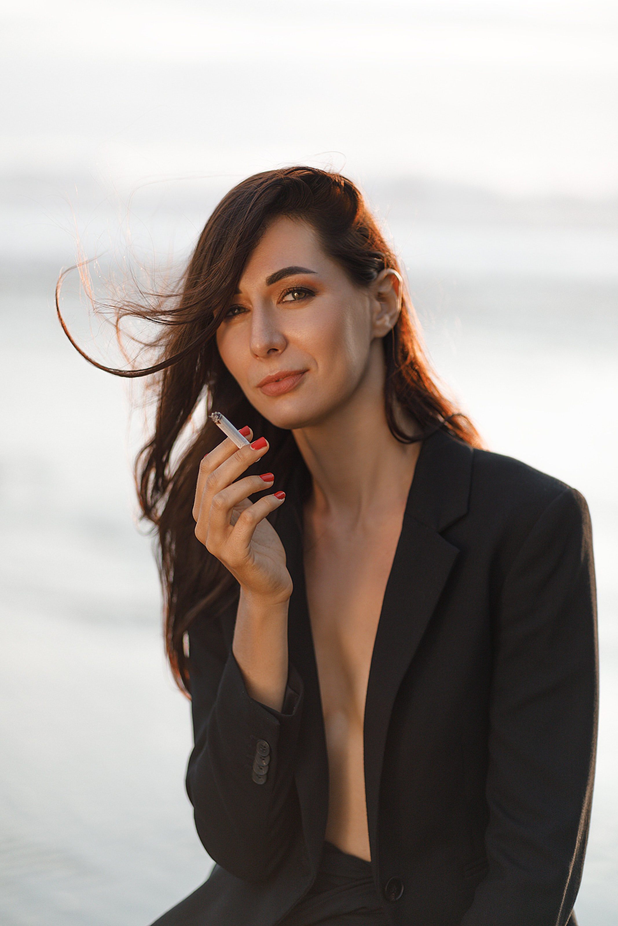 Фотосессия на пляже на закате на Бали