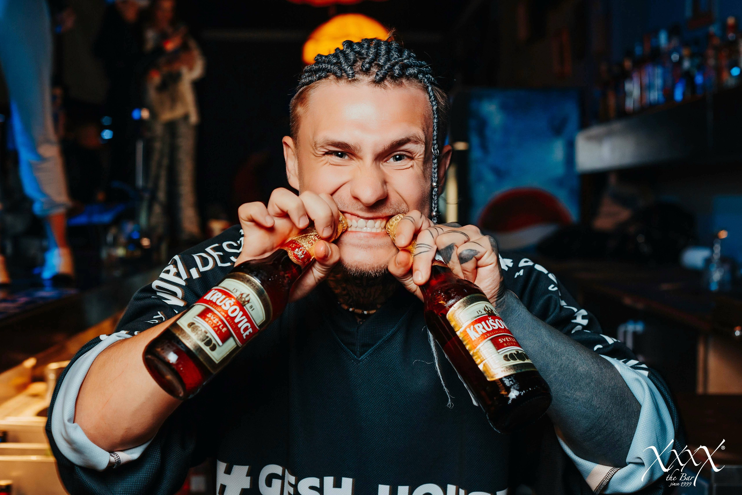 The bar XXXX. Репортажный (Event) фотограф в Барнауле | Даниил Маркин | Качество и вайб