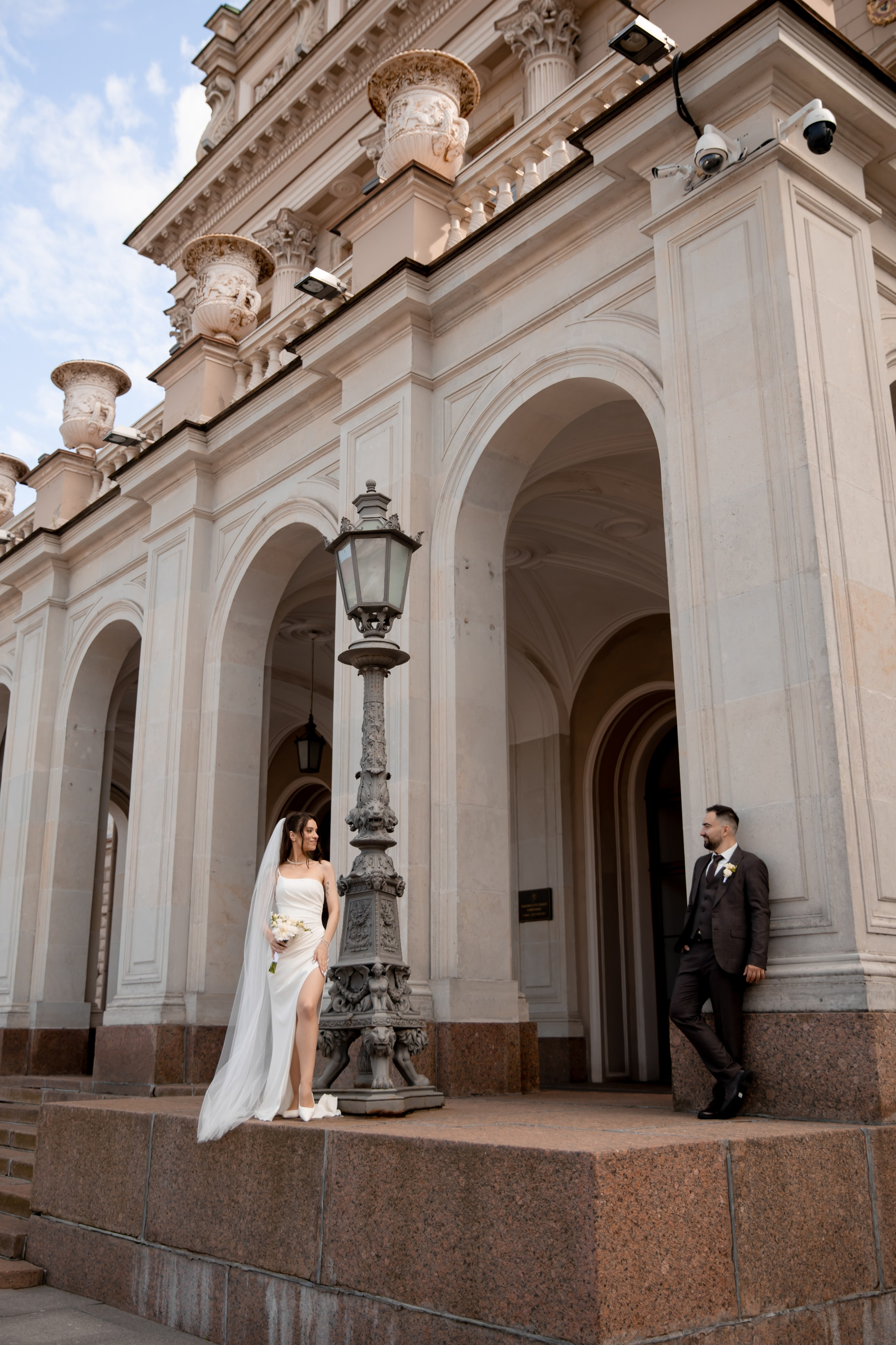 Анна и Александр / Прогулка + ЗАГС. Свадебный и семейный фотограф в Москве Диана Левченко