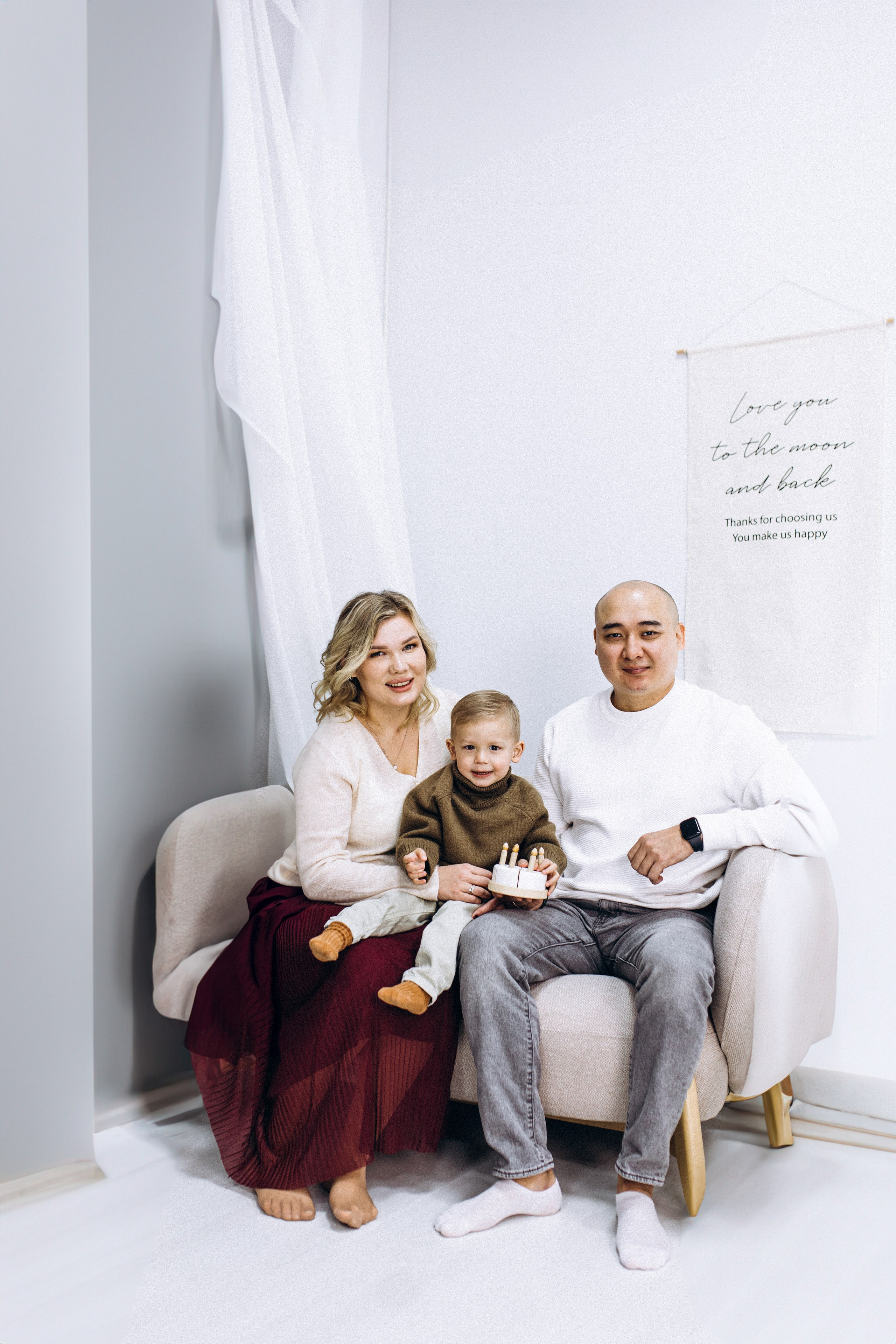 Семейные истории. Свадебный и семейный фотограф в Алматы Laura Dosmann