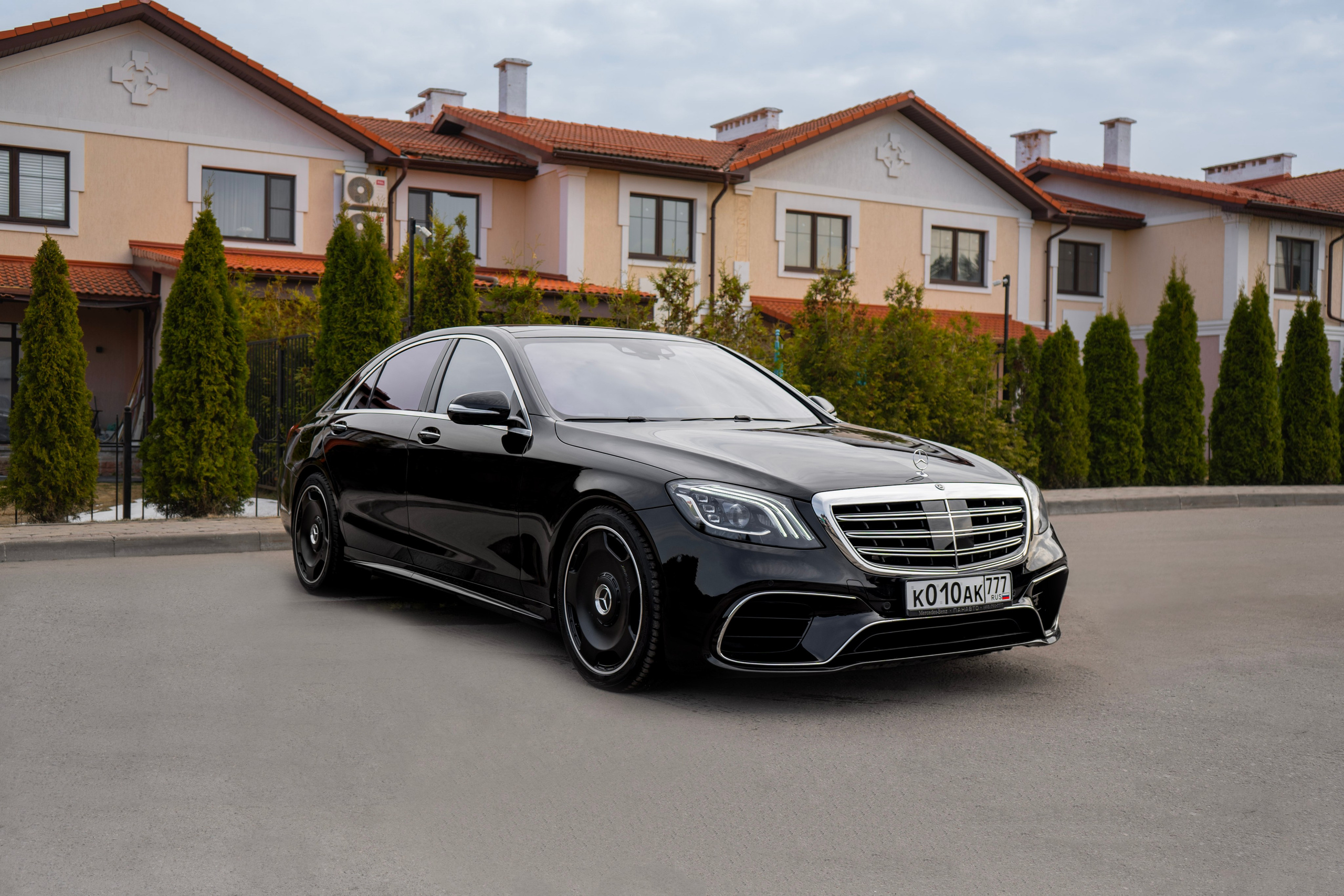 Mercedes S-class (W222)