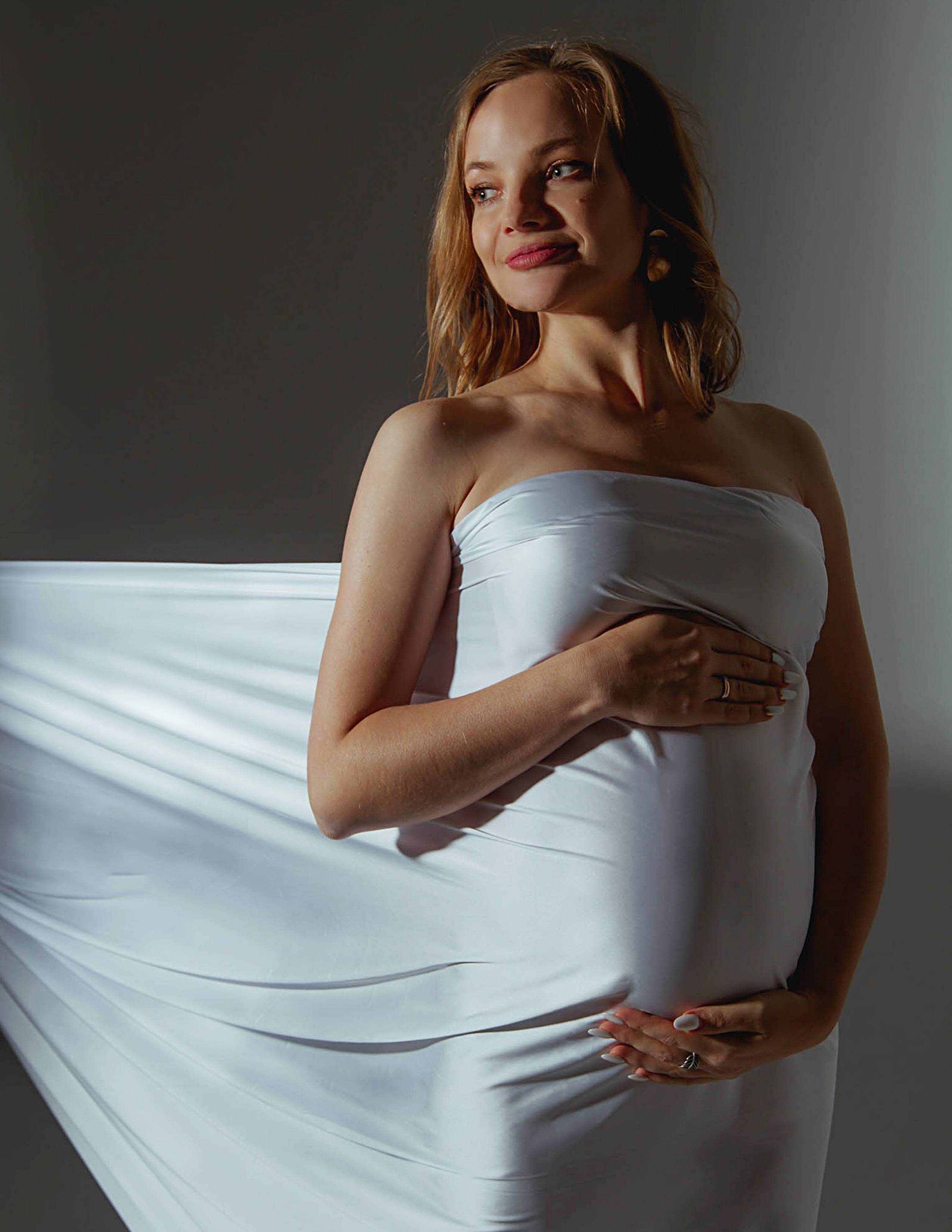 В летящих тканях. Колесникова Татьяна. Фотограф новорожденных Щёлково, Москва, Королев