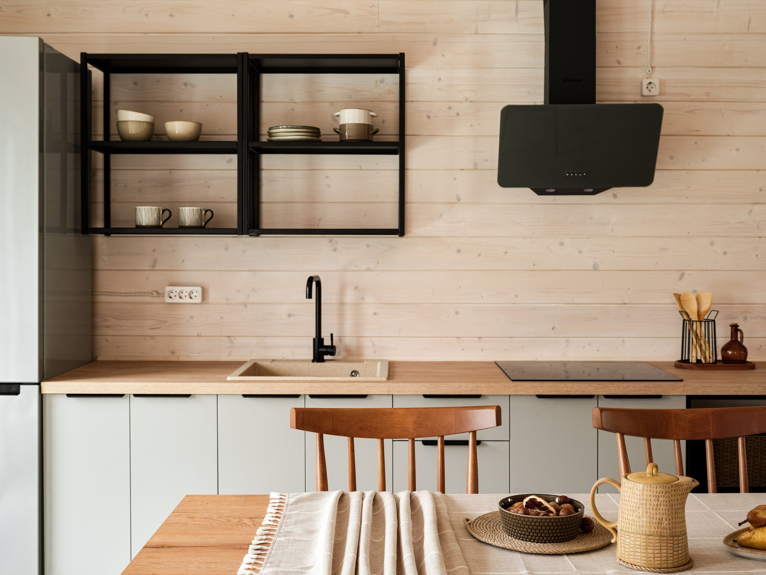 Уютный загородный дом в стиле барнхаус. Интерьерный фотограф Константин Пырьев