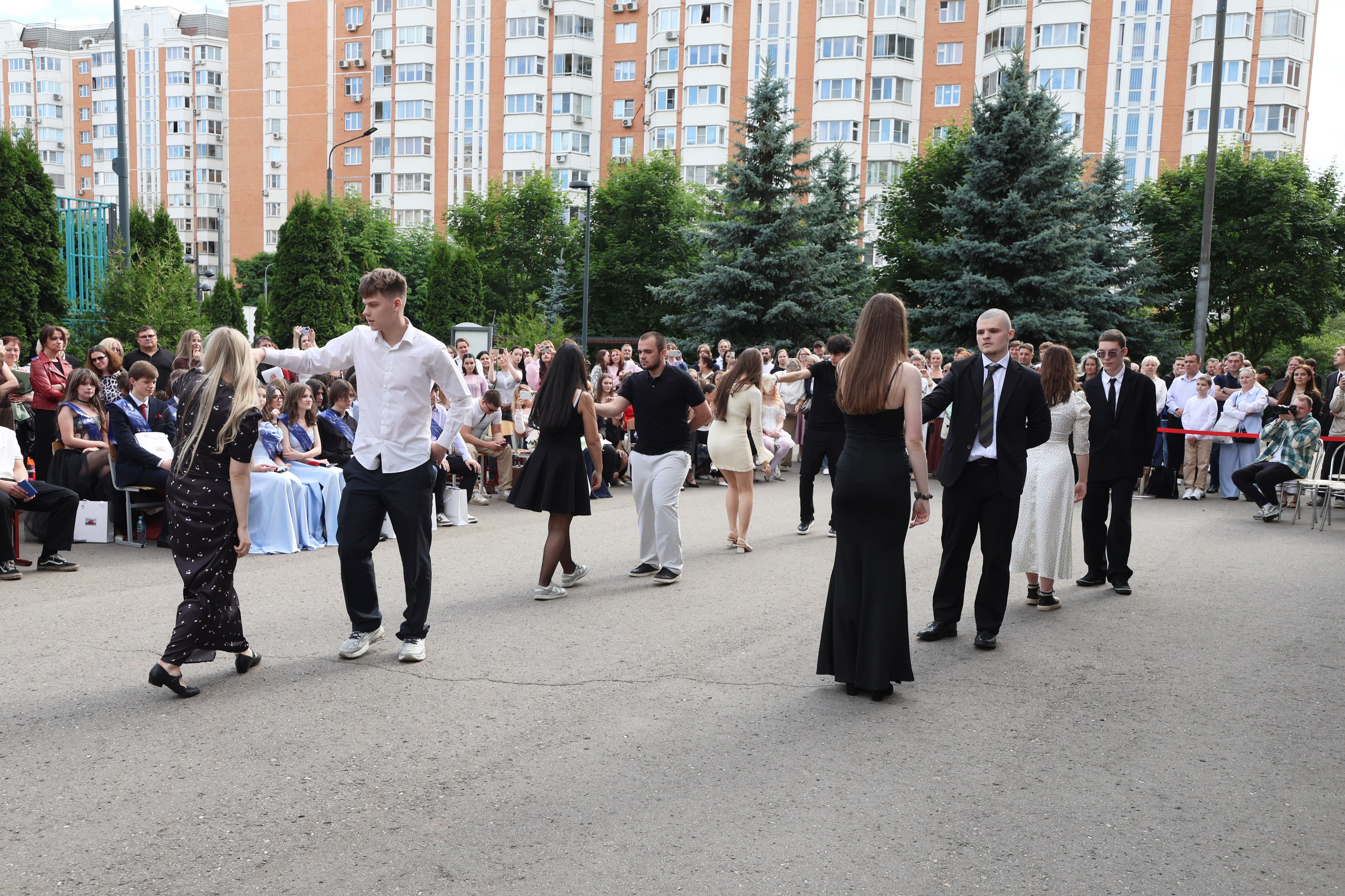 26/06/26. Школьные выпускные альбомы в Москве Марина Николаева