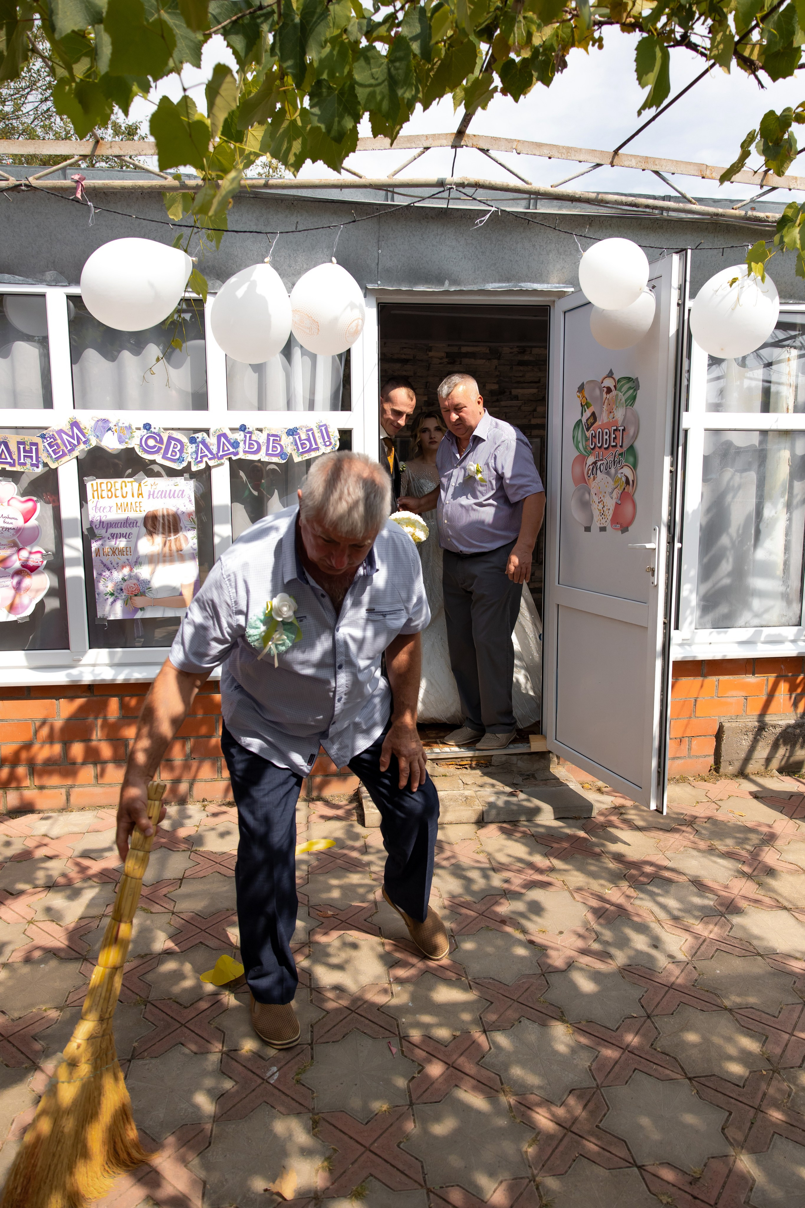 Виталий и Софья. Видеосьемка, фотосьемка свадеб, юбилеев, утренников в Краснодарском кр
