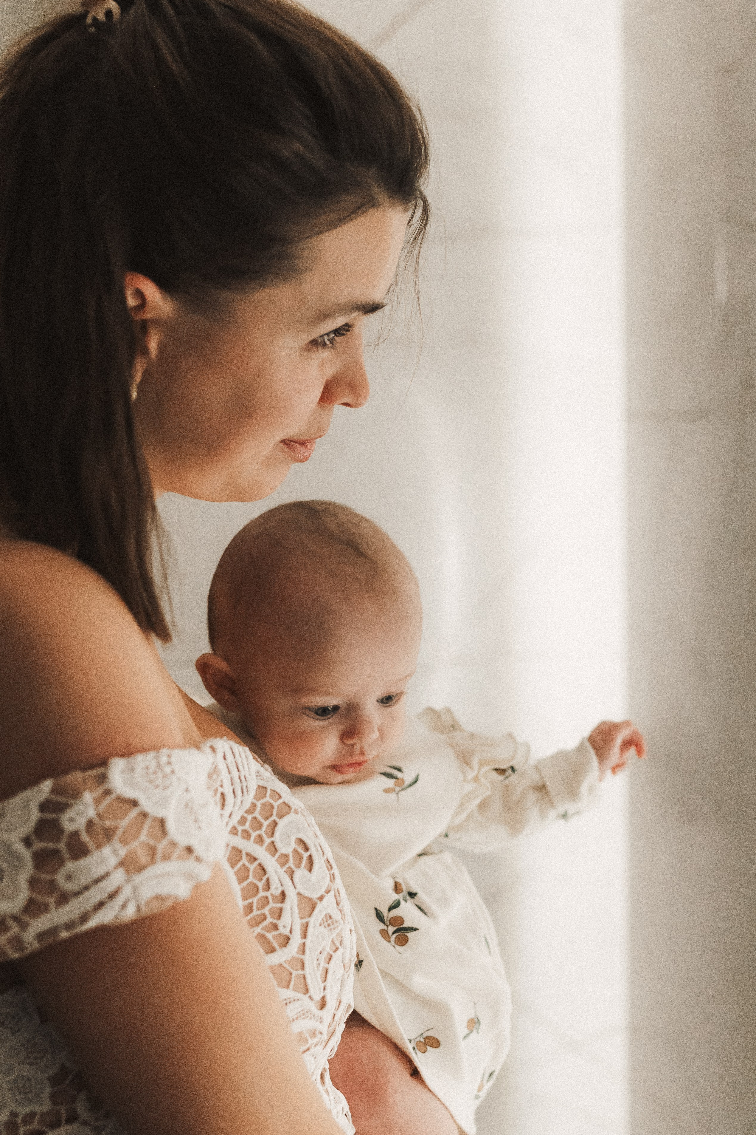 Zarina & Leah. Natalia Finch Photography — Family, Kids & Pet Photographer in Chicago, IL