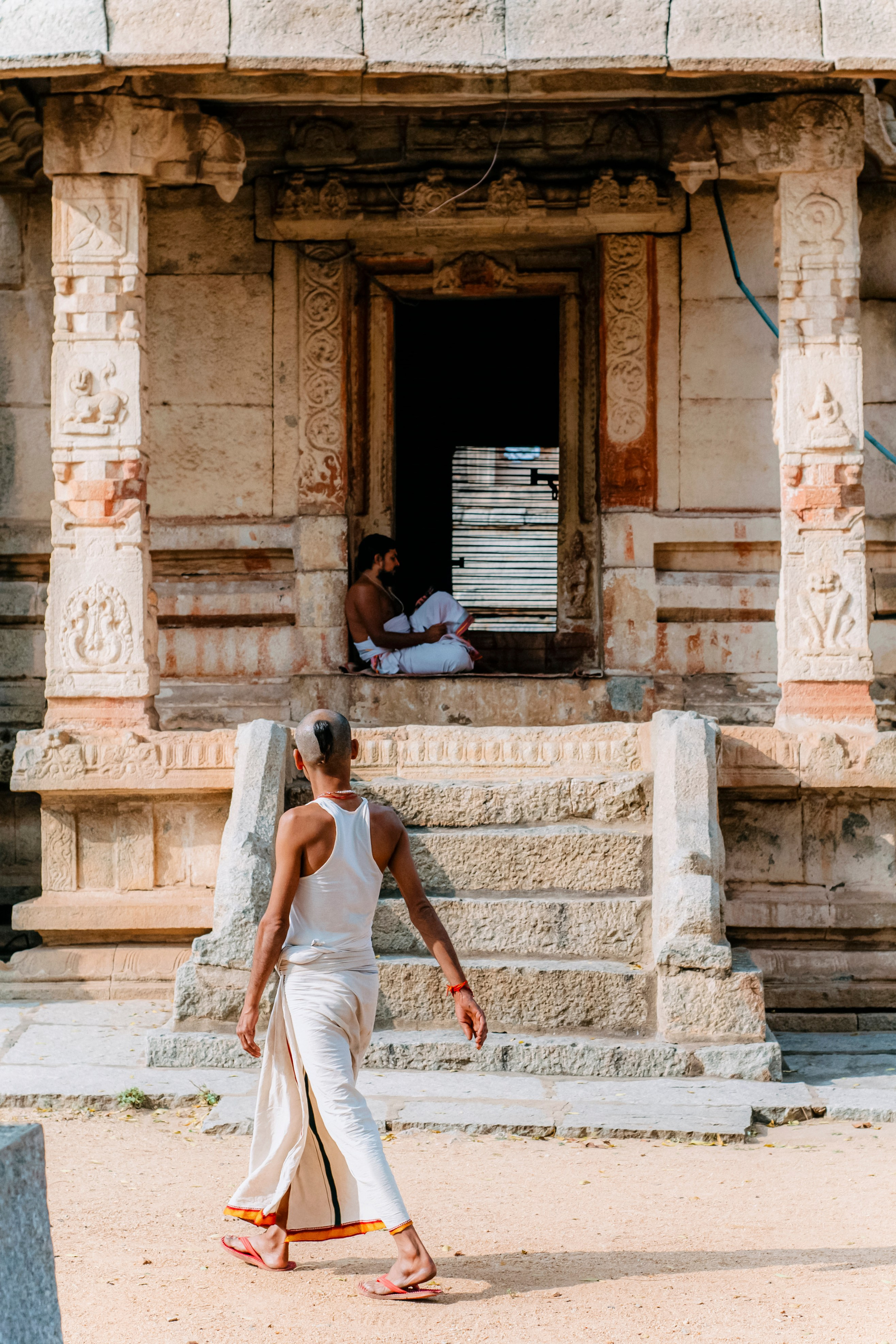 Хампи стрит фото. Iraogo