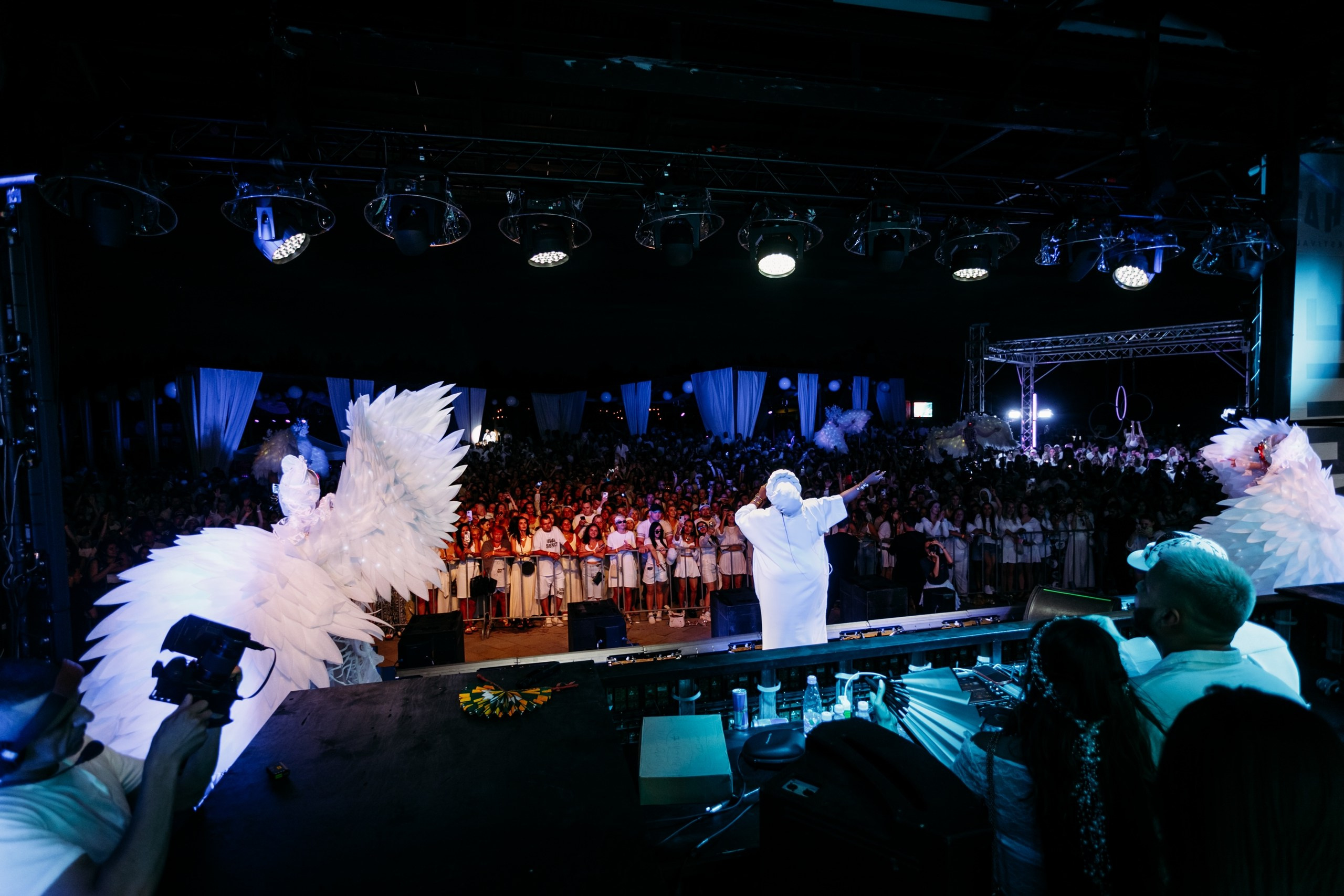 White Party @ Бархат парк. Репортажный фотограф Максим Полянский. Москва, Санкт-Петербург, Красноярск