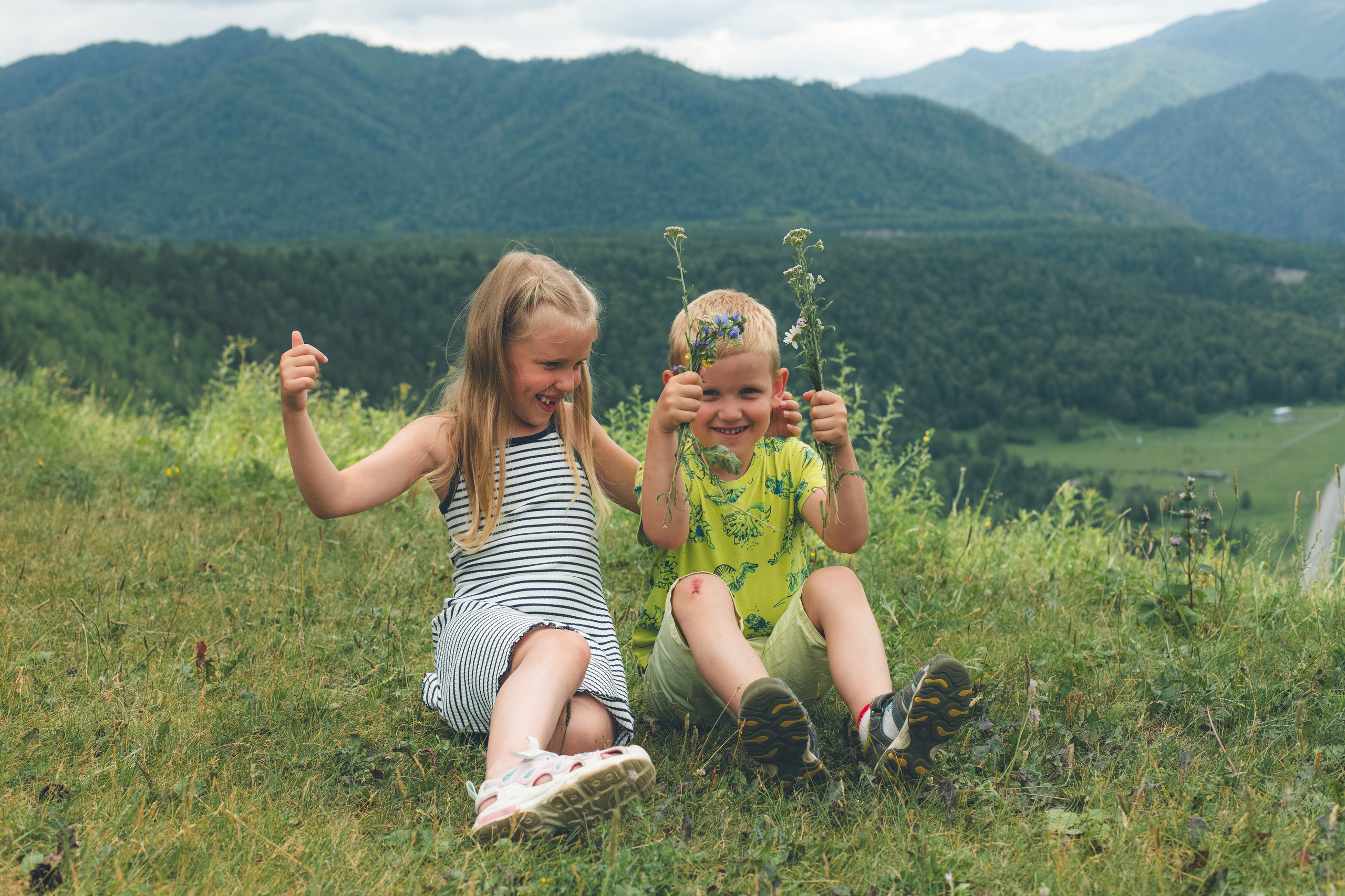 Дарья & семья. Фотограф Нина Брандт в Горном Алтае