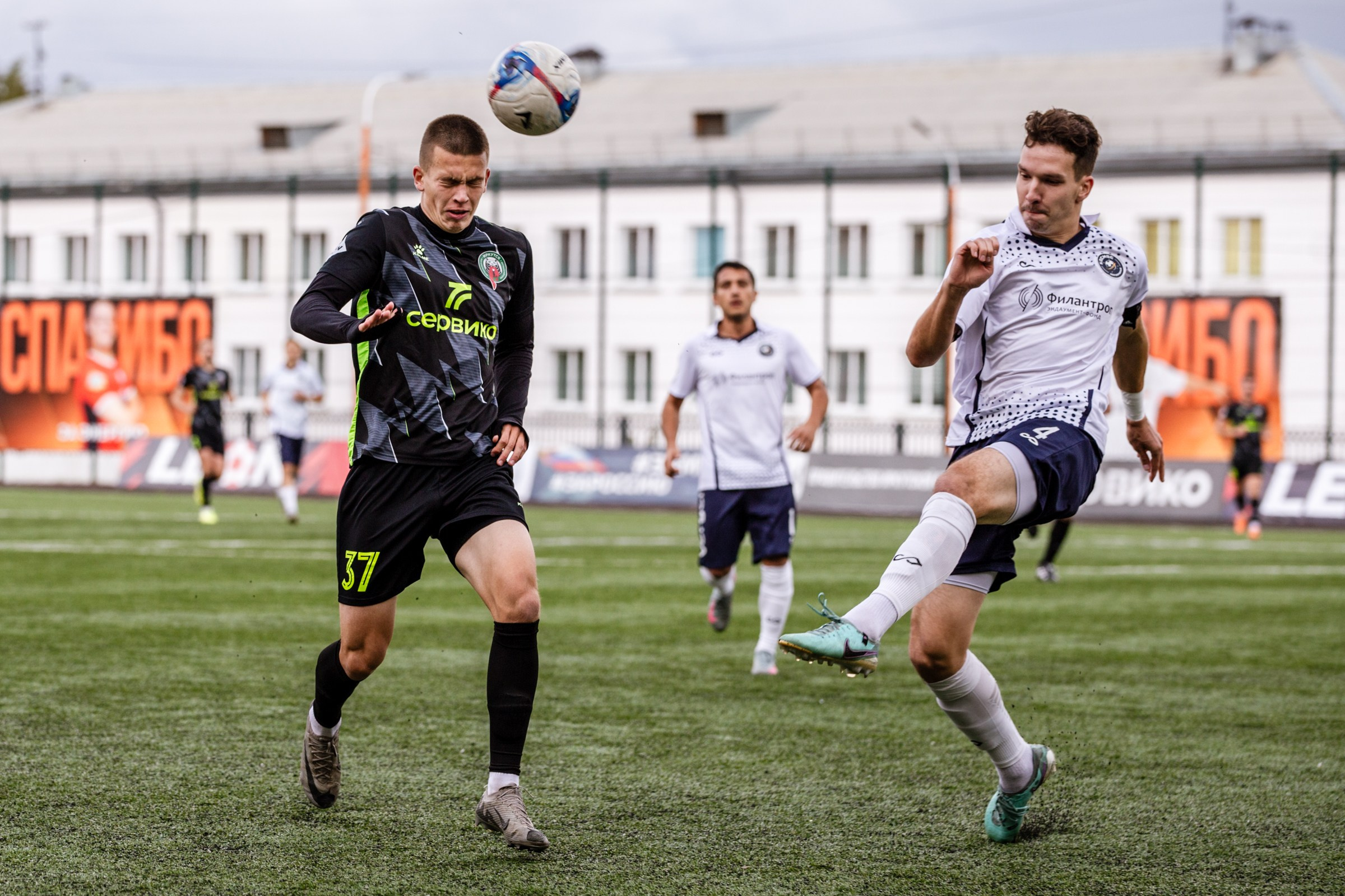 Первенство России по футболу LEON-Вторая лига Б | ФК Иркутск — Космос (Долгопрудный) | 14.09.25. Фотограф в Иркутске Евгения Айвазова