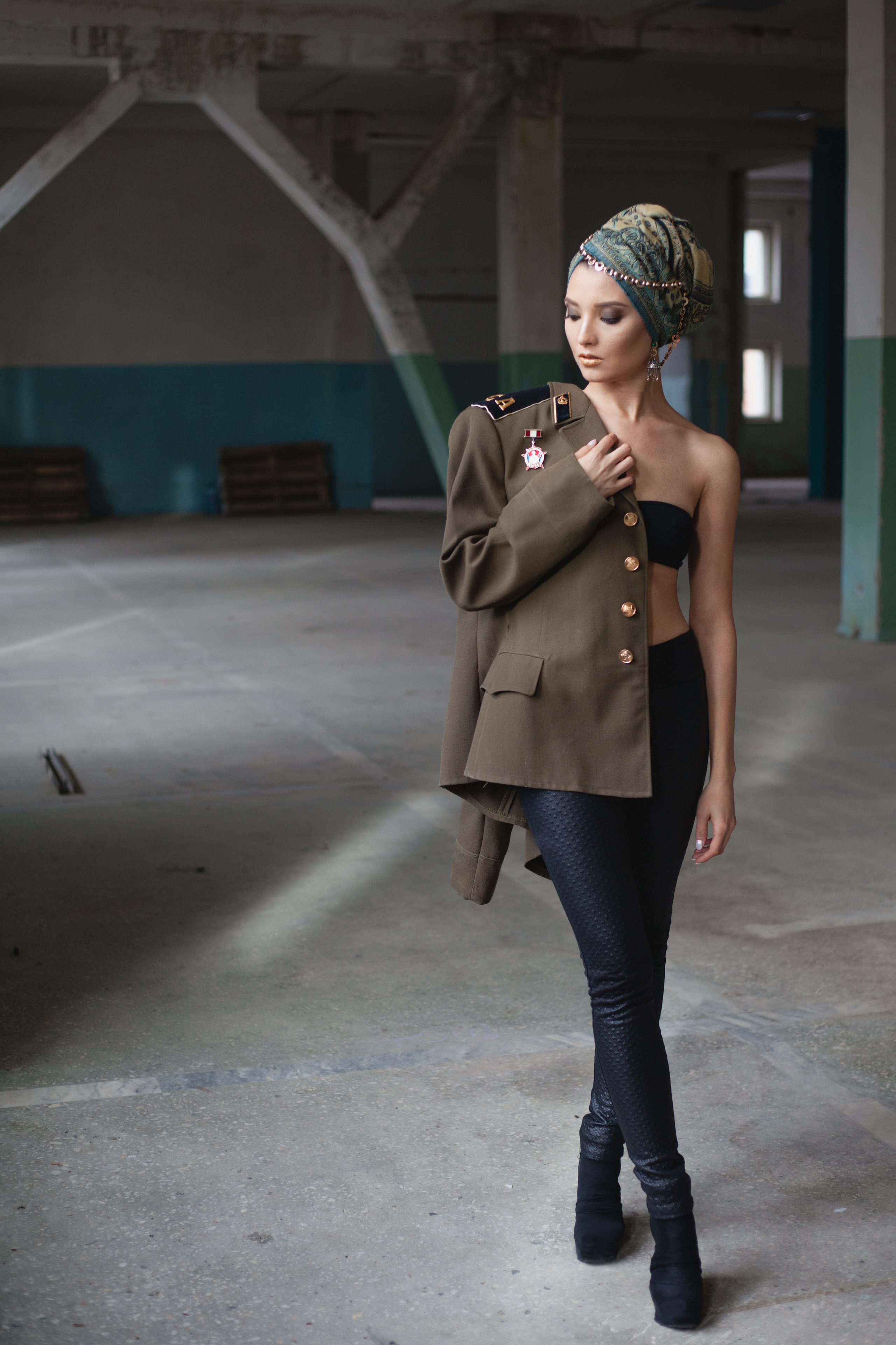 Off to war. Фотограф в Сербии Азалия Фомина