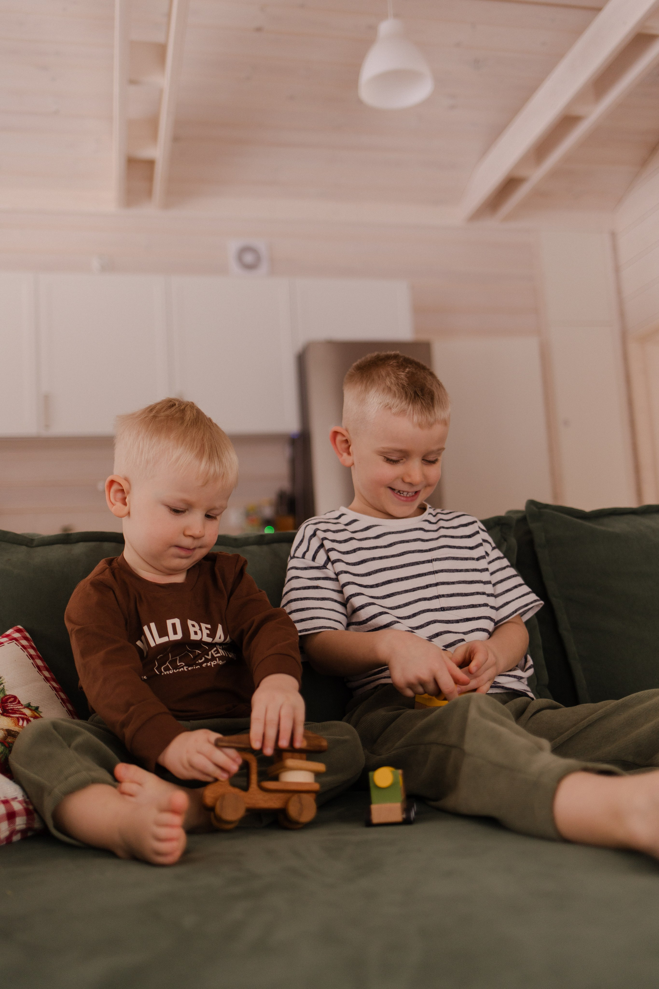 Акрам Ульяна и мальчишки. Фотграф в Москве Кузьмина Мария