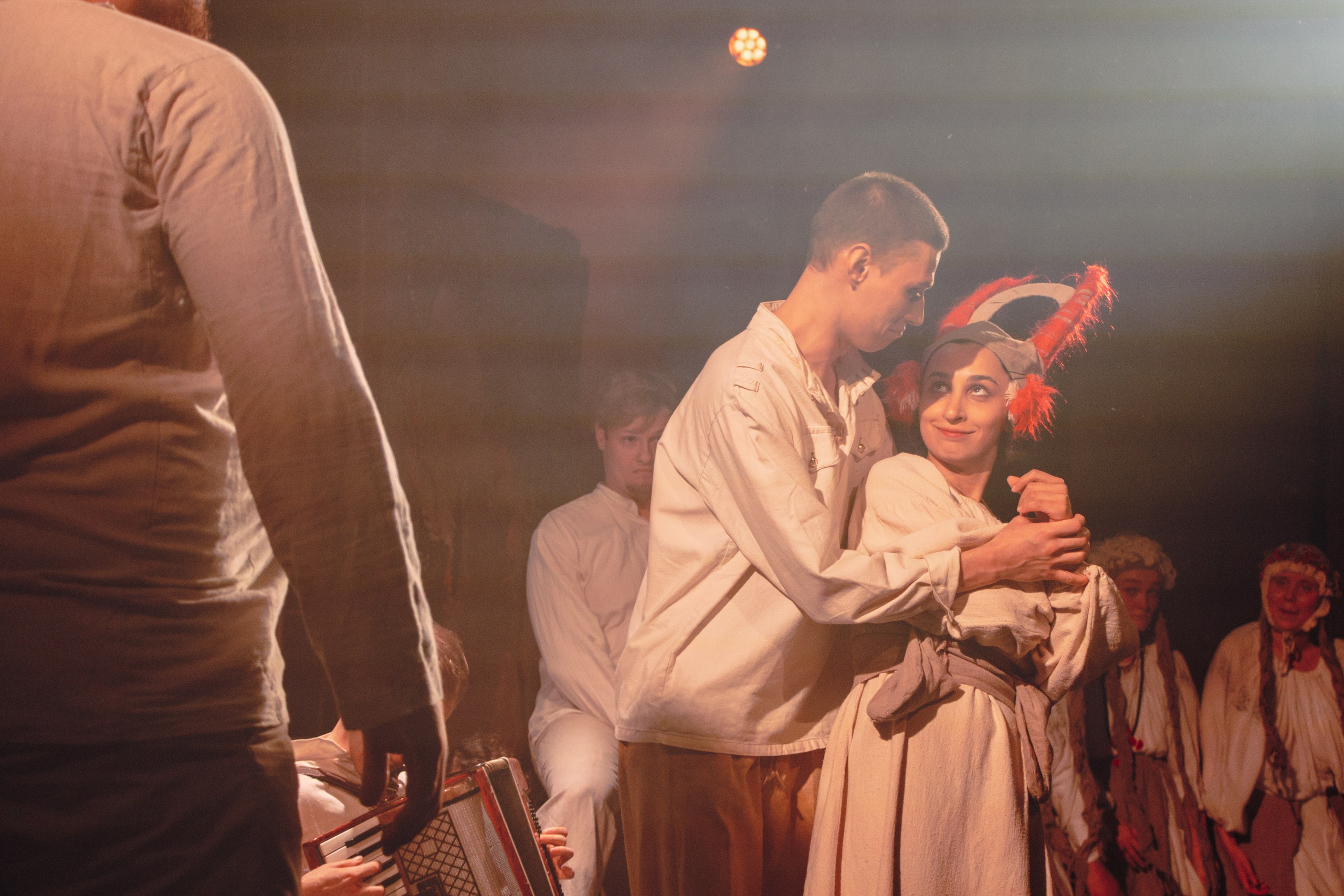 «П.О.Л.Е.» ӨЙ ТЕАТР. Екатерина Жабская Фотограф Видеограф Контент-мейкер Москва