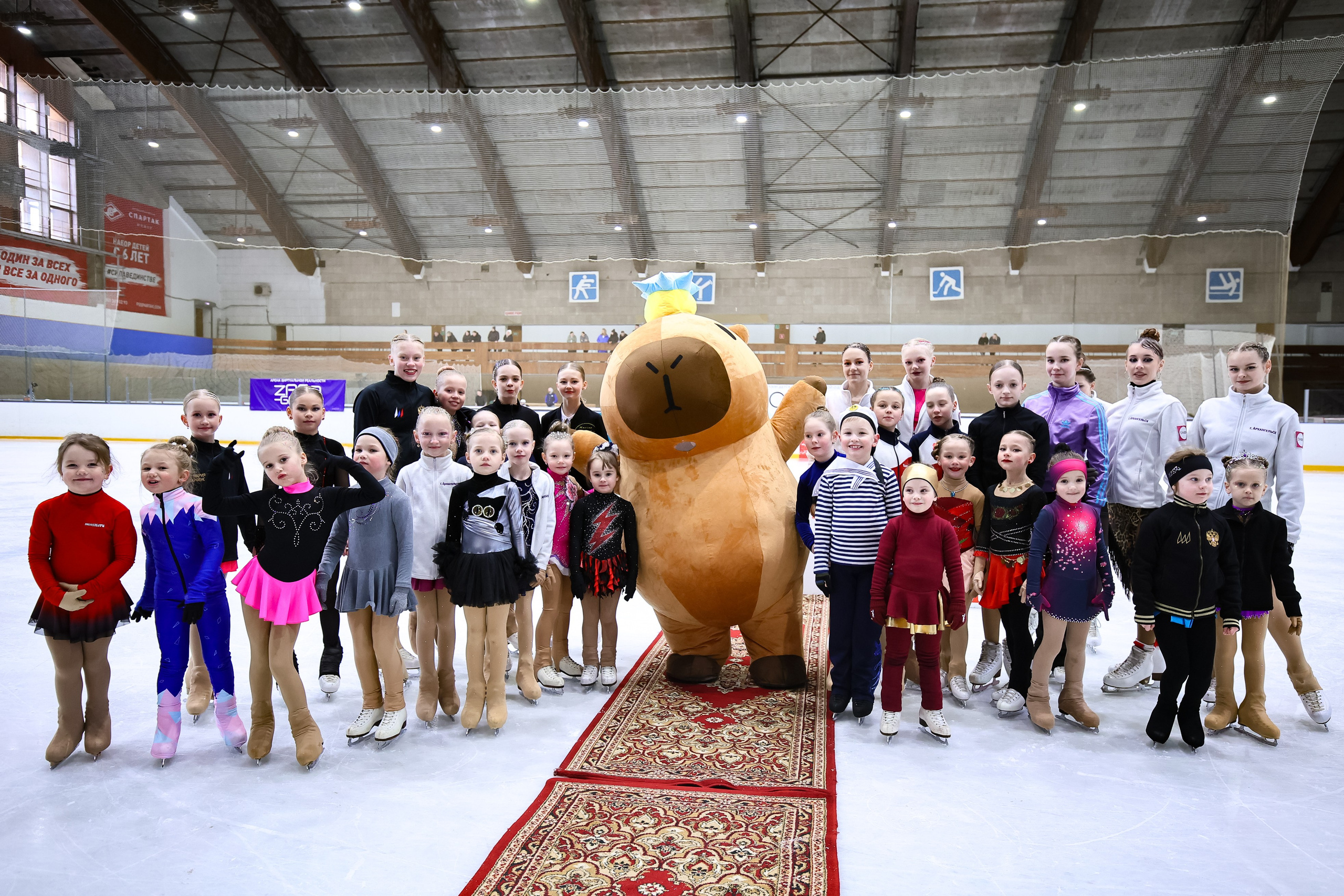КУБОК CANDY 2025 В АРХАНГЕЛЬСКЕ НАГРАЖДЕНИЕ. ФК Фотограф в Санкт-Петербурге Наталья Понарина