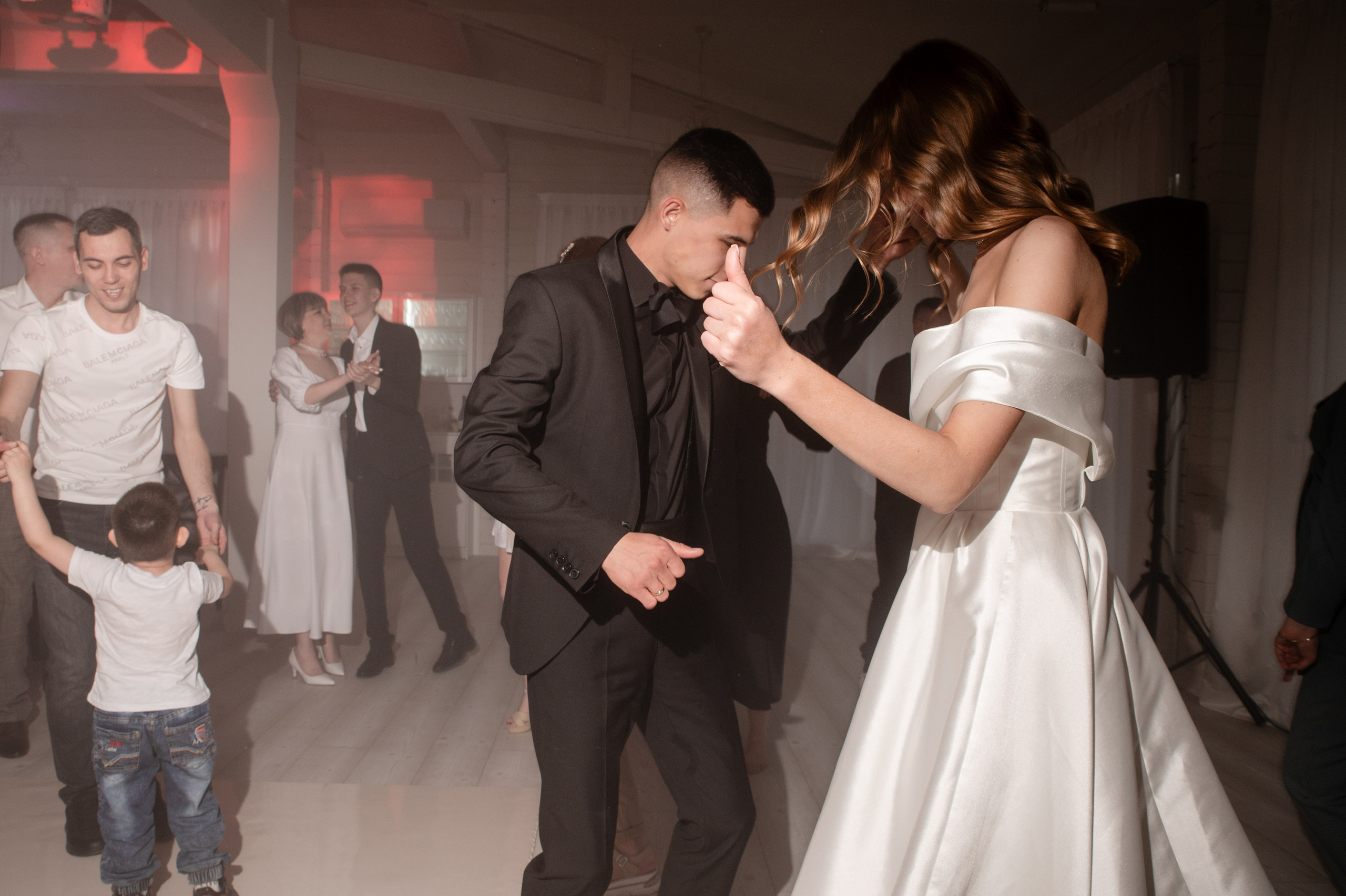 Свадьба Тимура и Виктории. Свадебный фотограф Тюмень Анастасия Битная