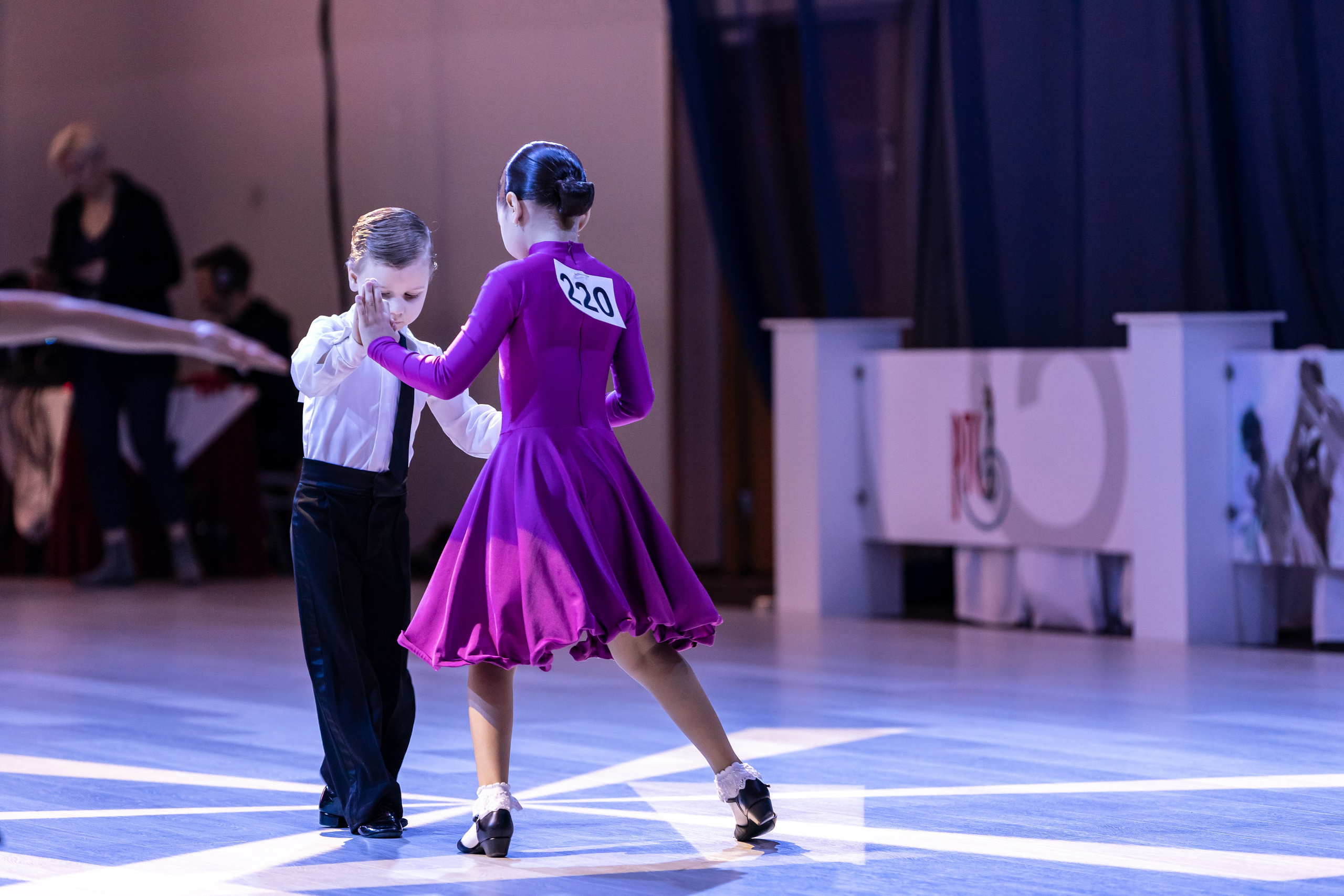 Турнир «Русский вальс» (дети). Репортажный фотограф Санкт-Петербург | Роман Карбышев