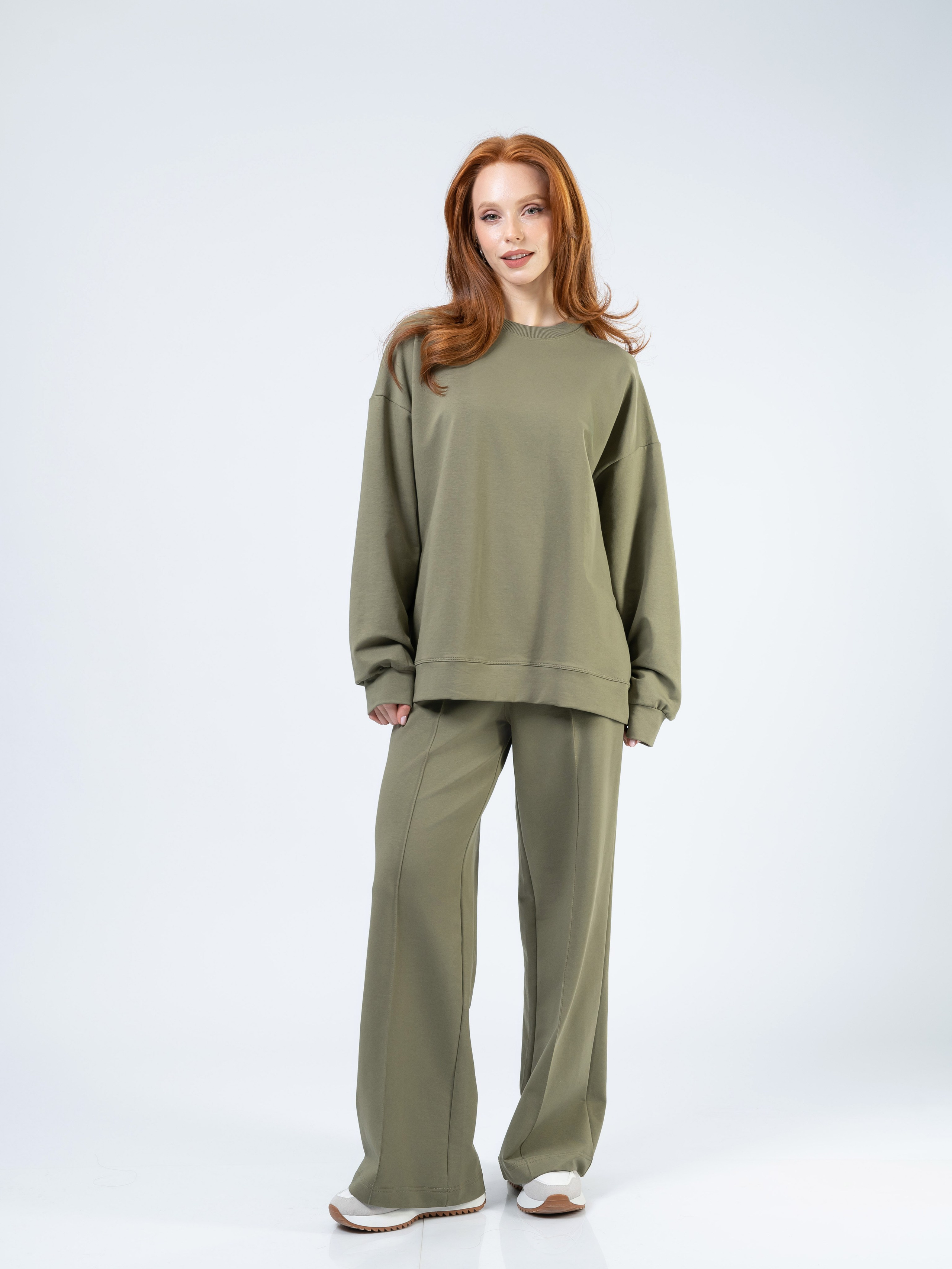 Каталог Девушки. Студия рекламной и предметной съемки товаров WELKO Studio