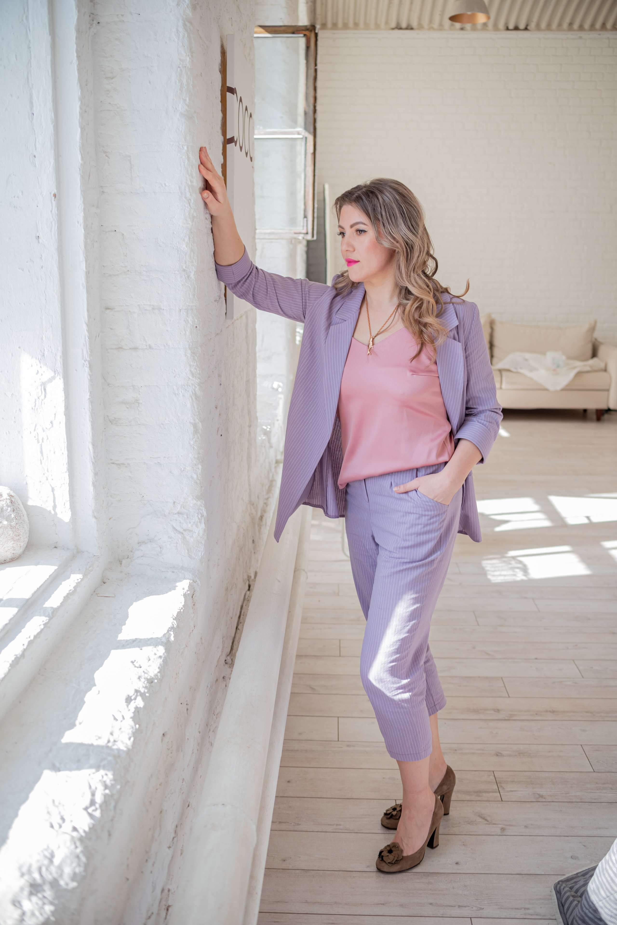 "Портрет женщины в профессиональной студии в Москве на ВДНХ