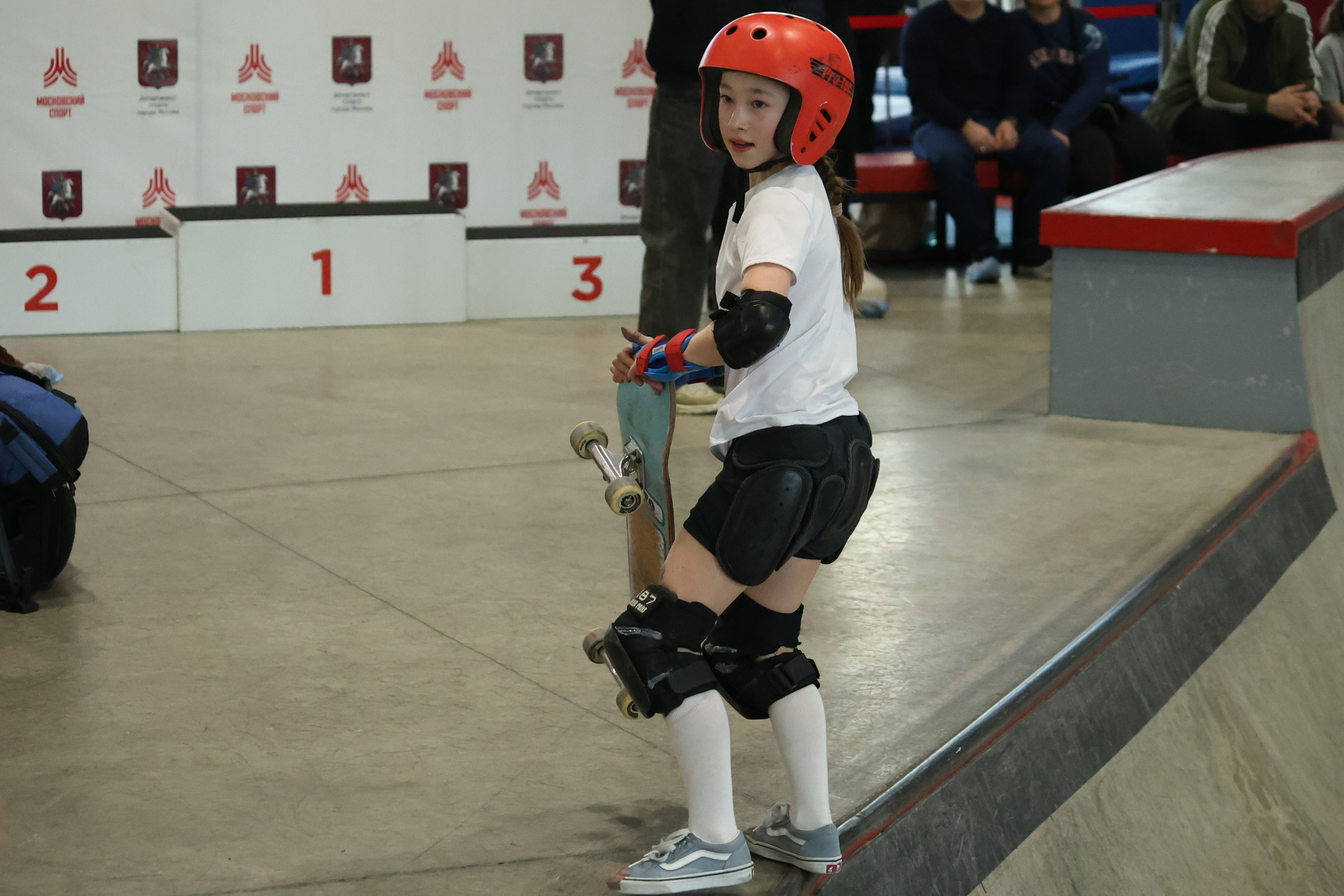Чемпионар Москвы по скейтборду среди юниоров 22.02.2025. Репортажный фотограф, спортивный фотограф в Москве и области