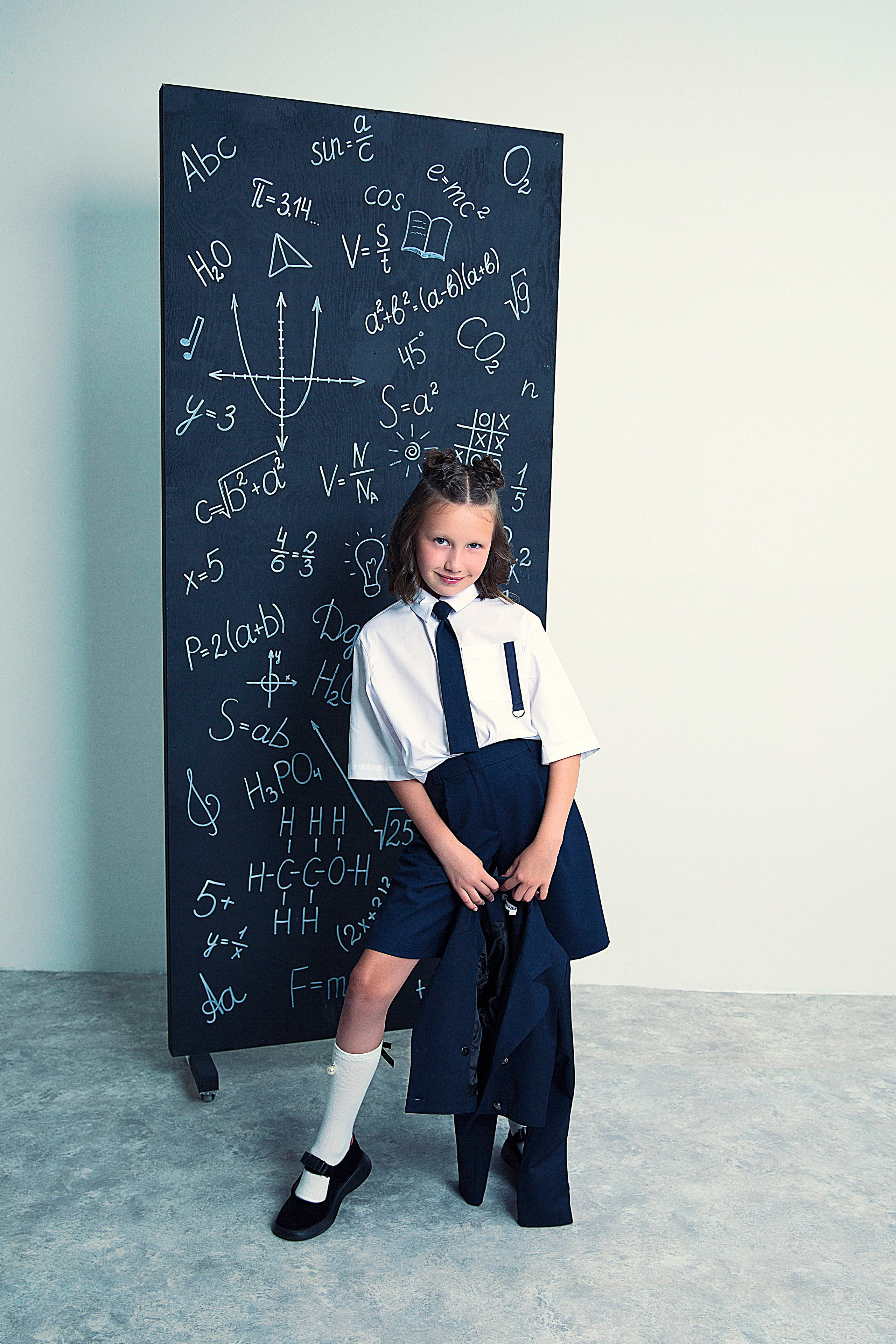 Школьница. Детский школьный фотограф в Кемерово Зиновьева Екатерина