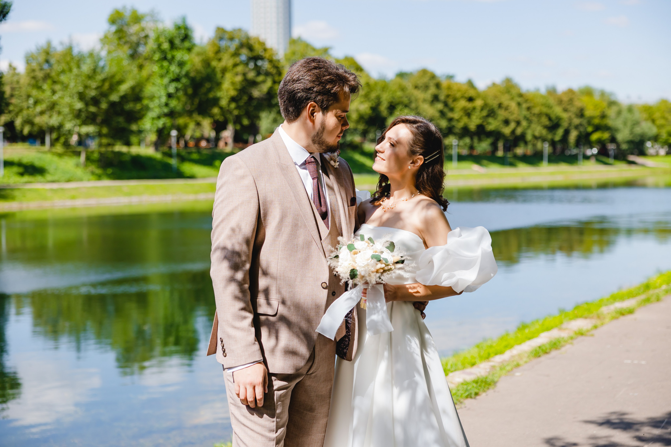 Свадебное Портфолио. Сайт с красивыми фотографиями и людьми