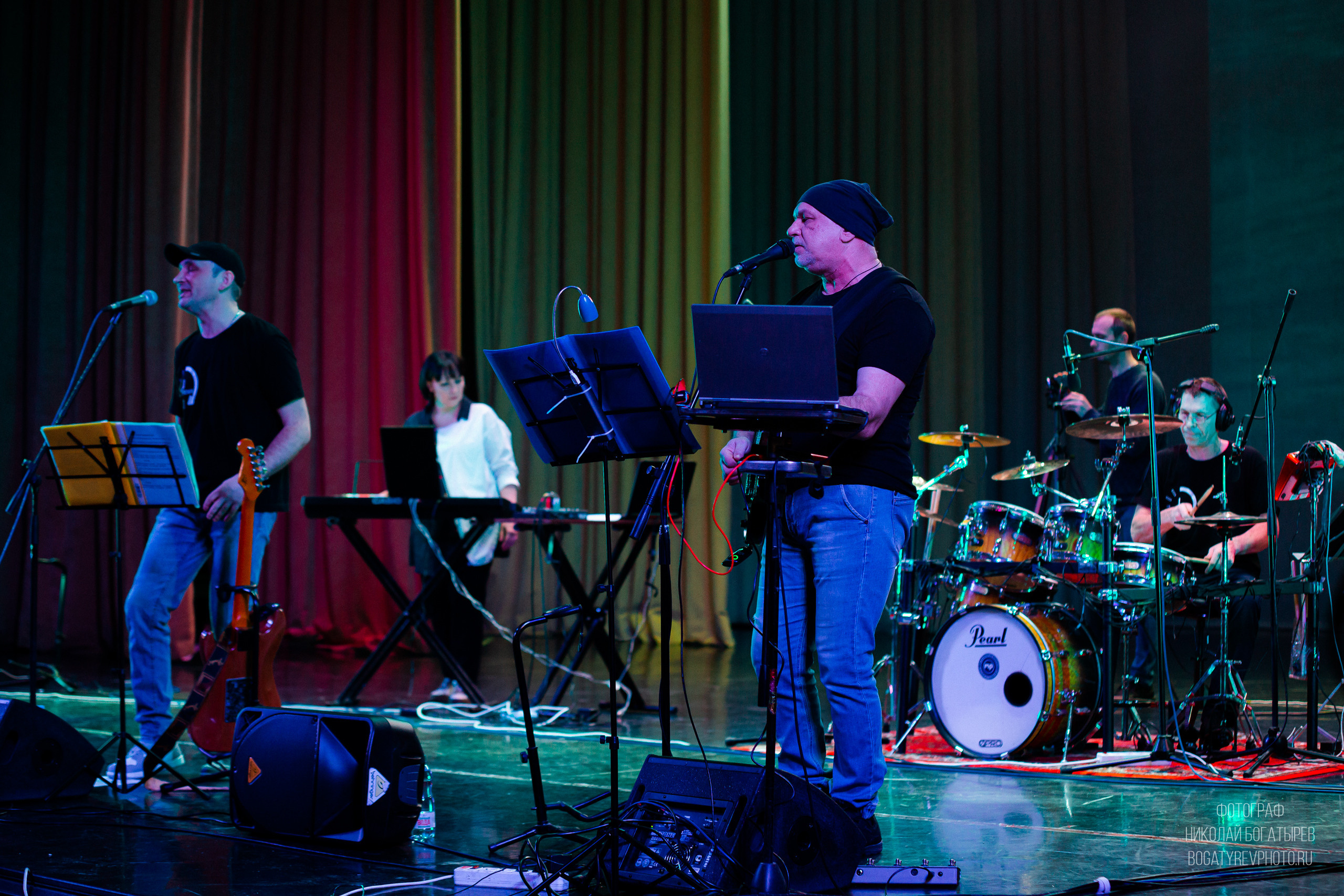 Время — Для вас!)) фотосъемка выступления. Профессиональный фотограф в Мценске и Орловской области