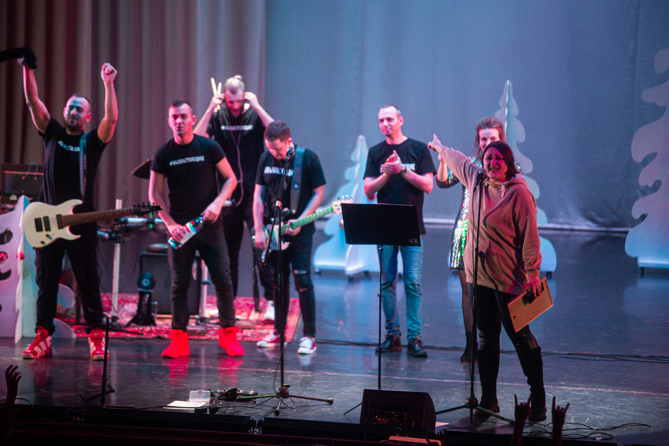 НАСТОЯЩИЕ КОНЦЕРТ В ДК «МЦЕНСК». Профессиональный фотограф в Мценске и Орловской области