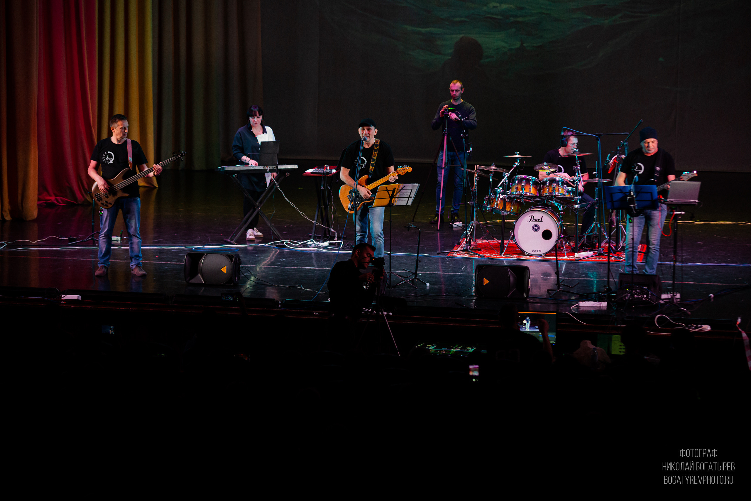 Время — Для вас!)) фотосъемка выступления. Профессиональный фотограф в Мценске и Орловской области