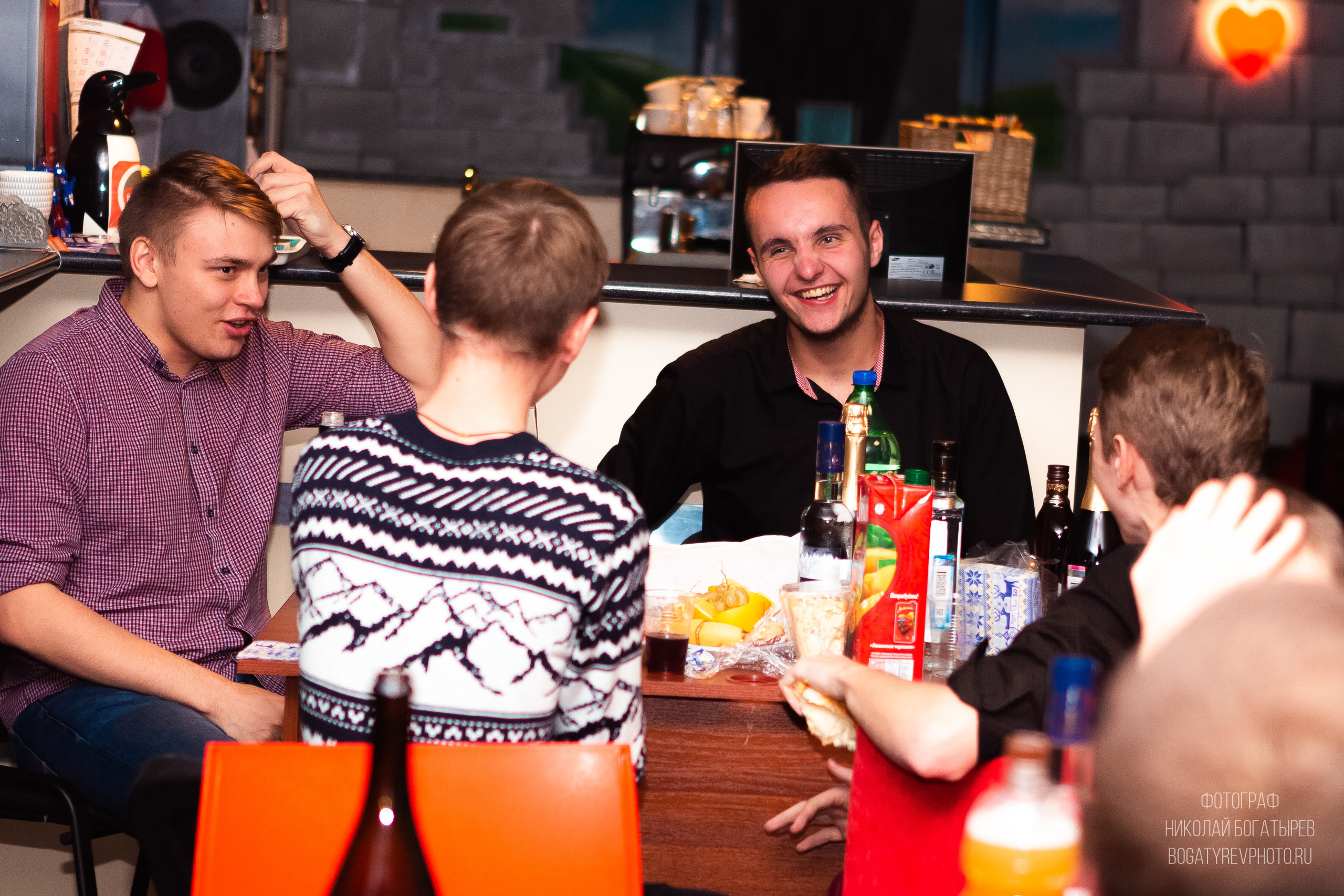 ФОТОСЪЕМКА «ПОСВЯЩЕНИЕ В СТУДЕНТЫ». Профессиональный фотограф в Мценске и Орловской области