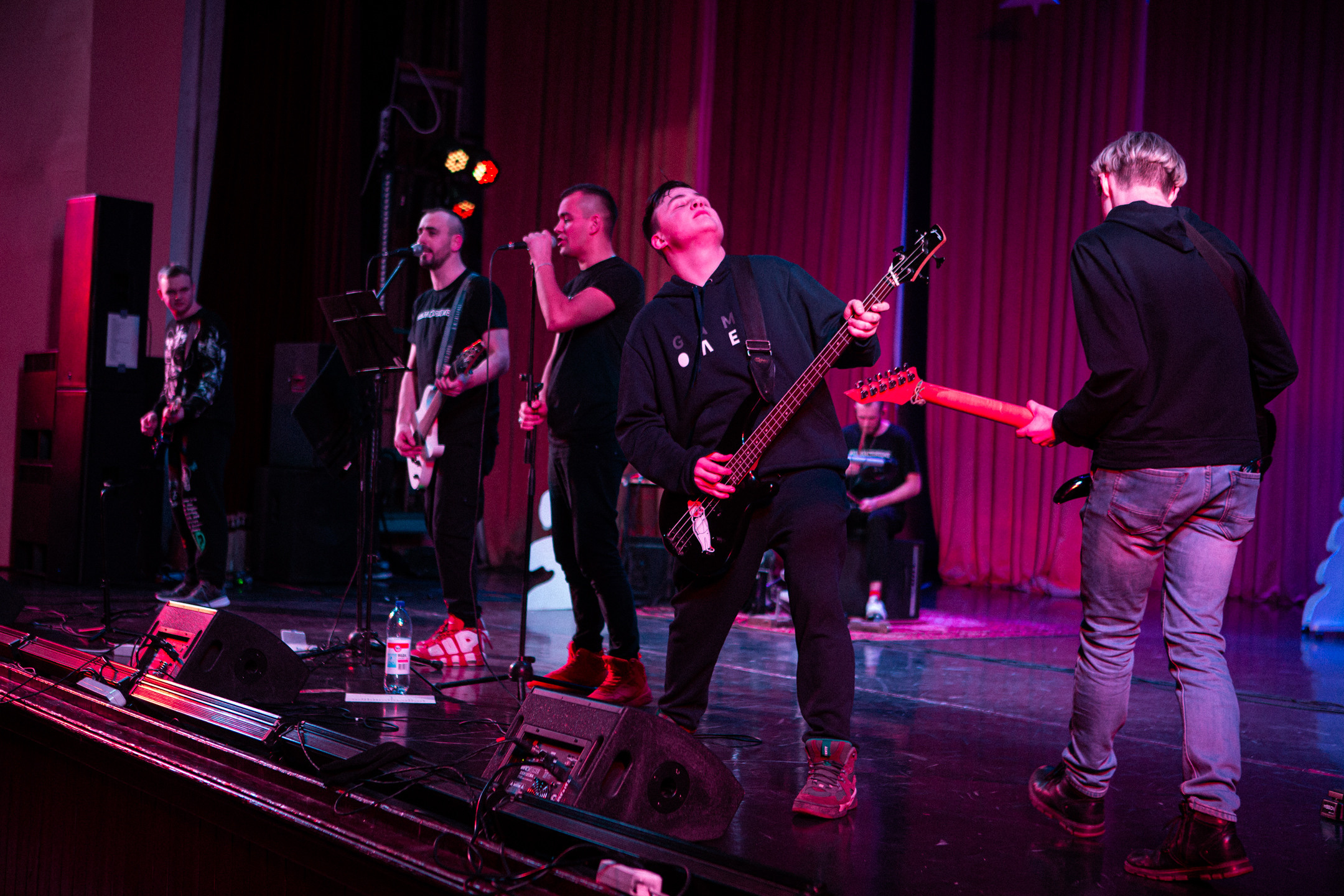 НАСТОЯЩИЕ КОНЦЕРТ В ДК «МЦЕНСК». Профессиональный фотограф в Мценске и Орловской области