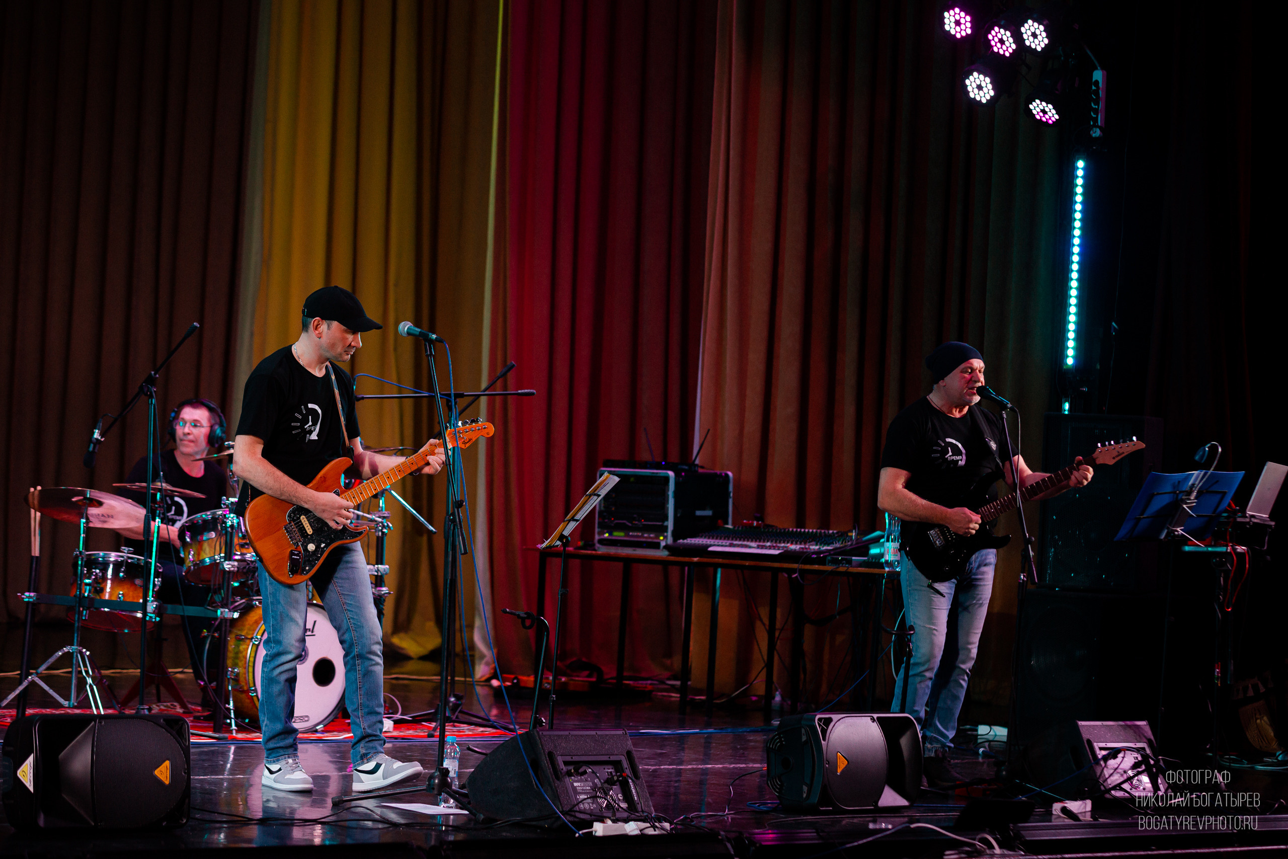 Время — Для вас!)) фотосъемка выступления. Профессиональный фотограф в Мценске и Орловской области