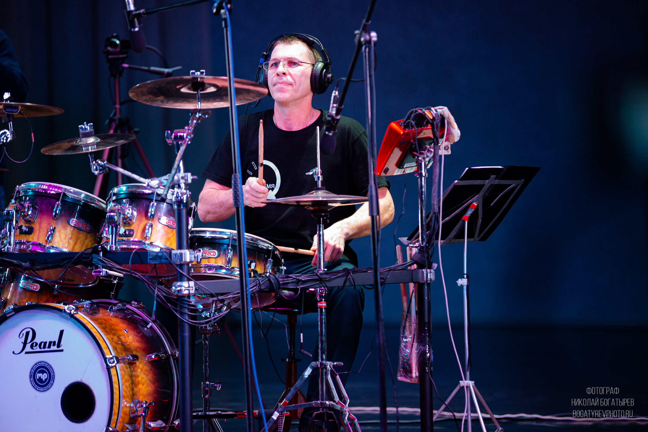 Время — Для вас!)) фотосъемка выступления. Профессиональный фотограф в Мценске и Орловской области