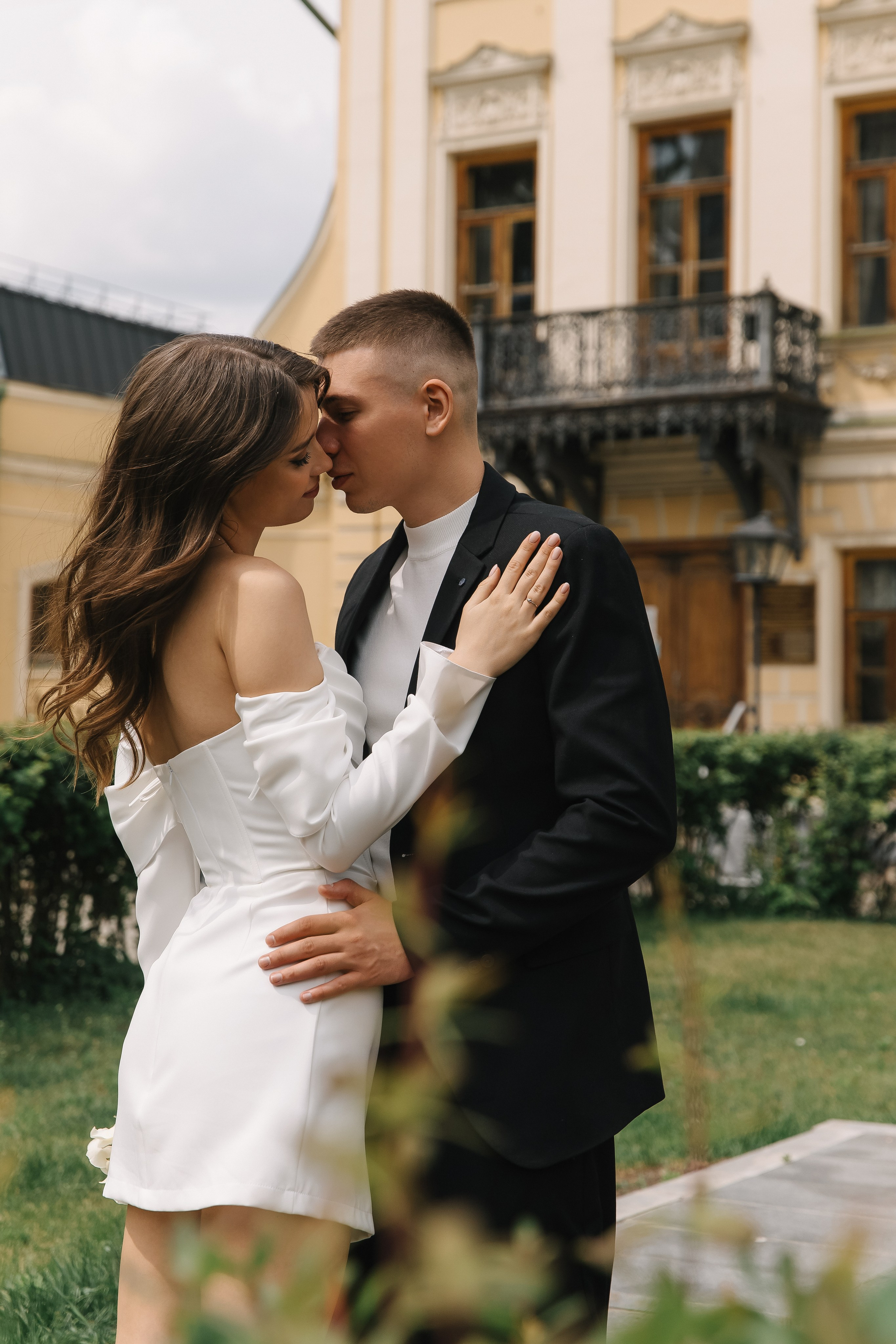 Свадебная фотосессия в Библиотеке-читальне им. А. С. Пушкина. Фотограф и видеограф Анна Домашенко