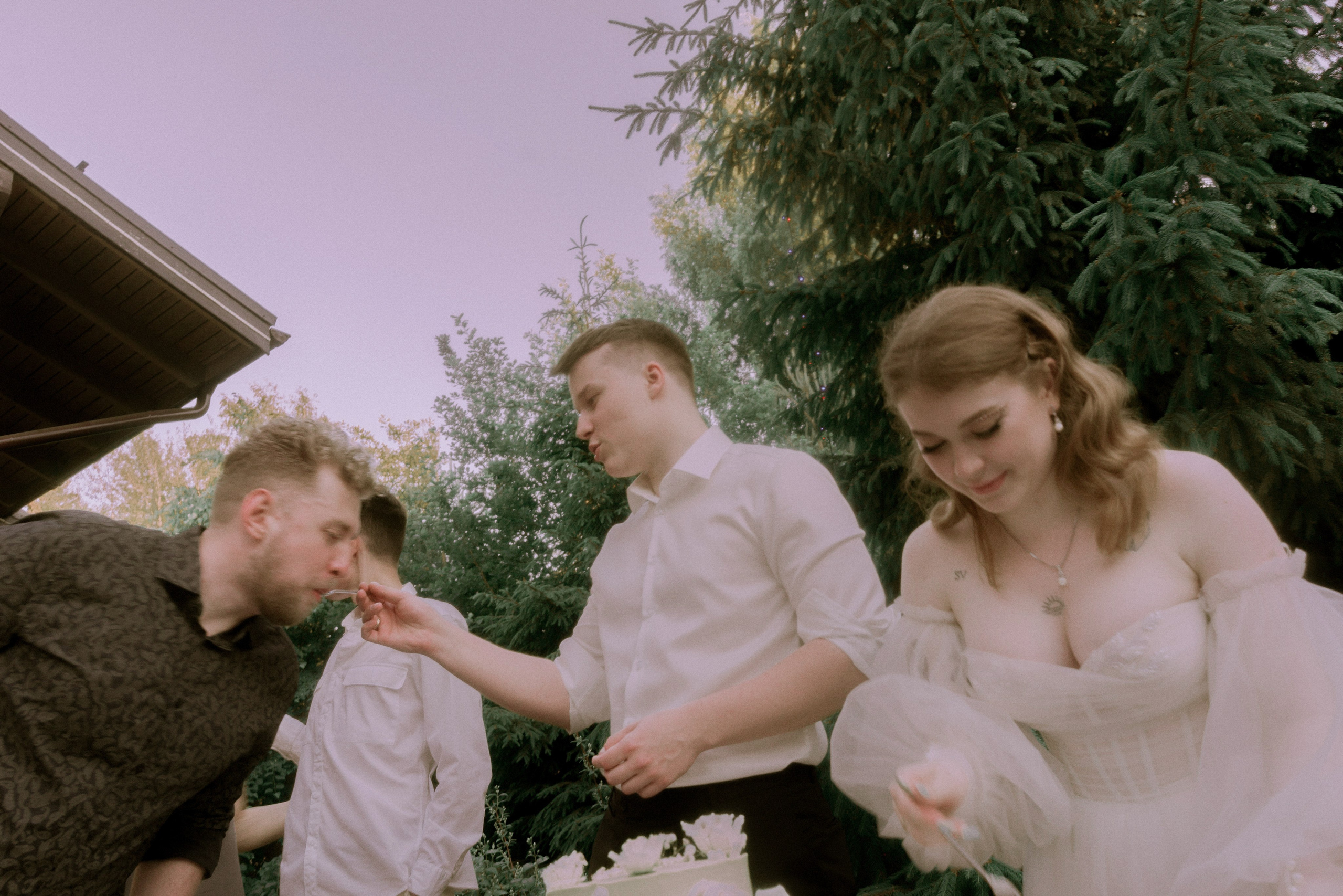 Свадебная субмарина'. Свадебный фотограф в Санкт-Петербурге Миша Репина