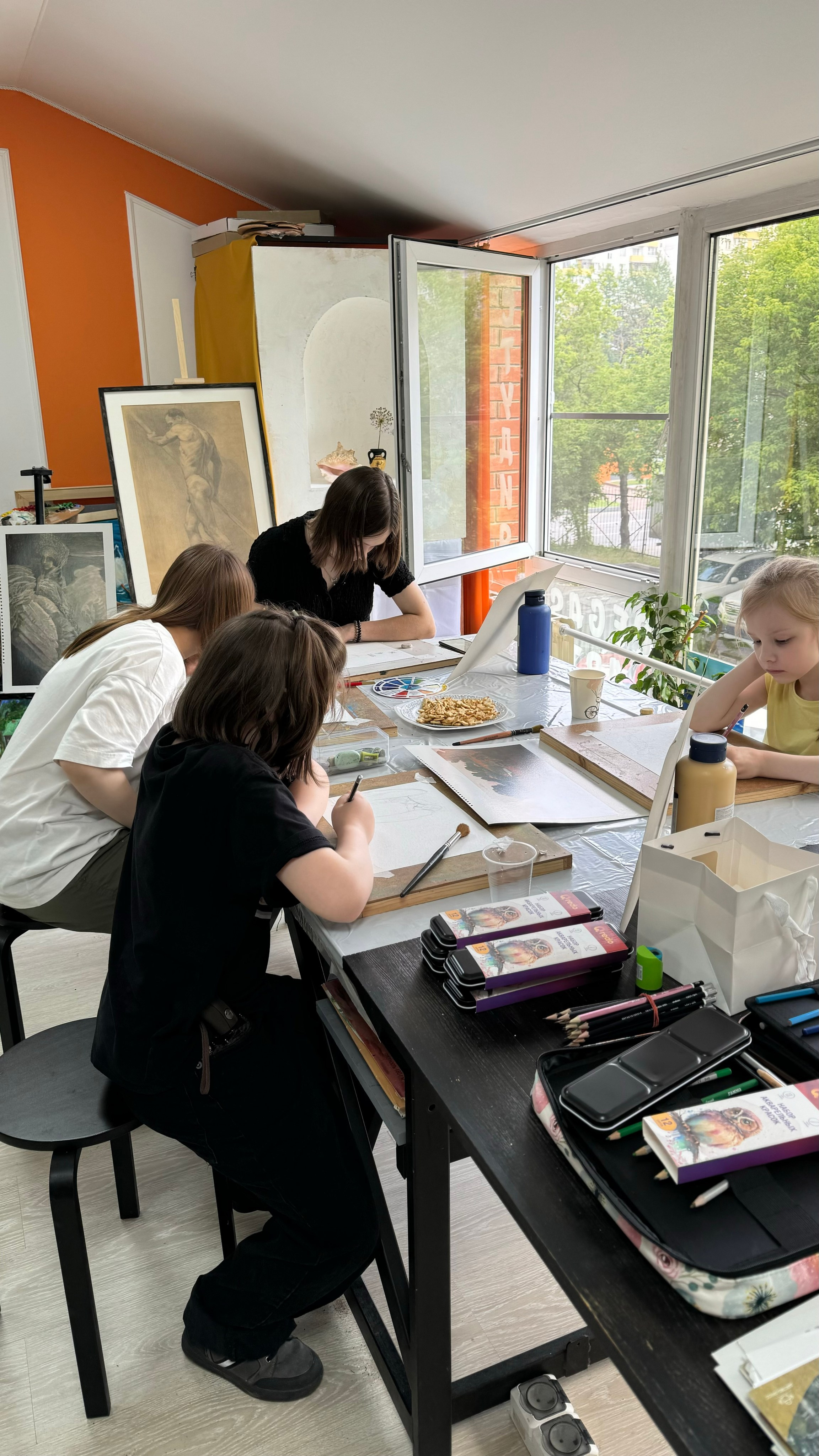 Приглашаем в арт-лагерь в Москве для детей!. Арт-вечеринки и мастер-классы в Москве для взрослых и детей