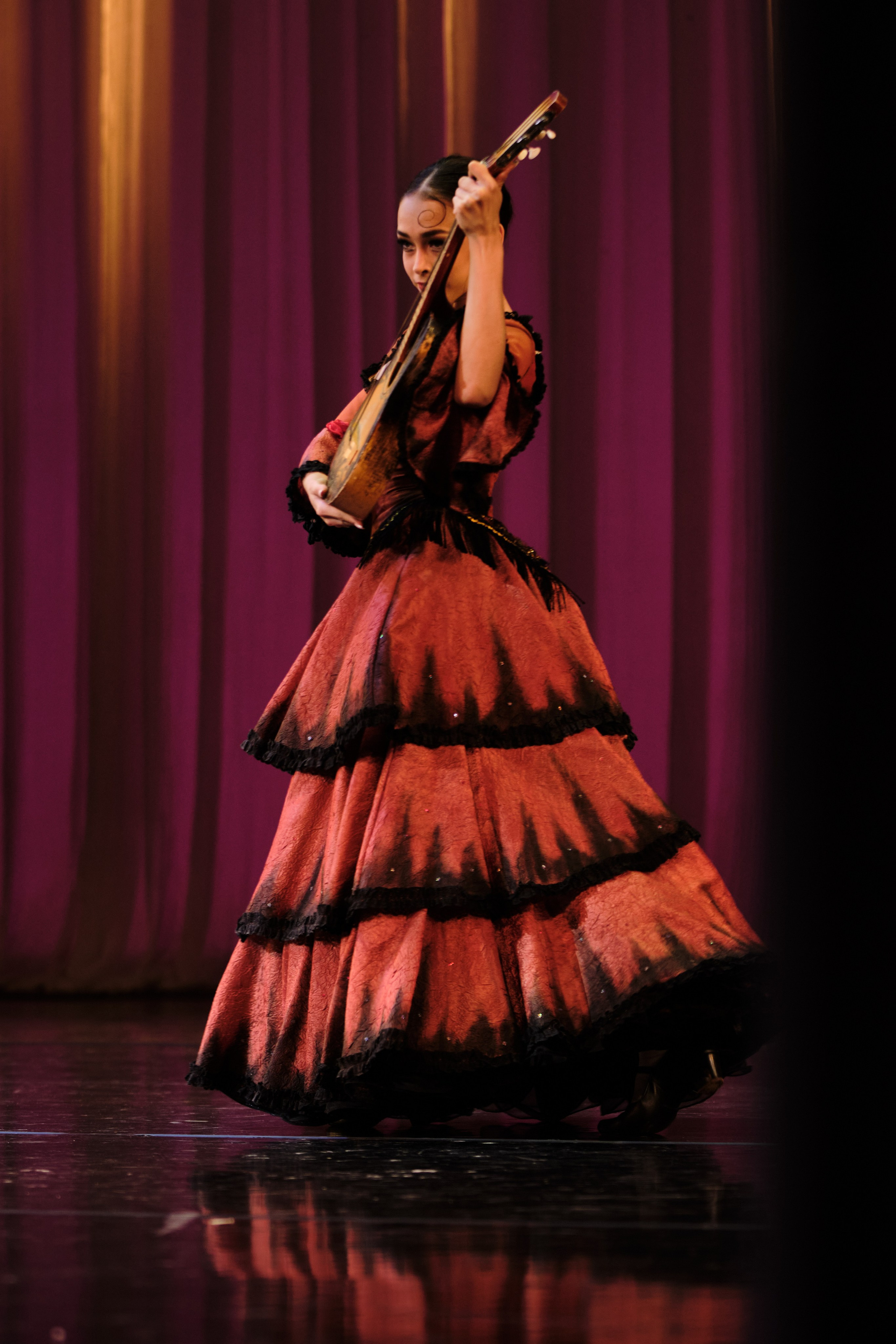 Гала-концерт Казанского хореографического училища. Barsukov