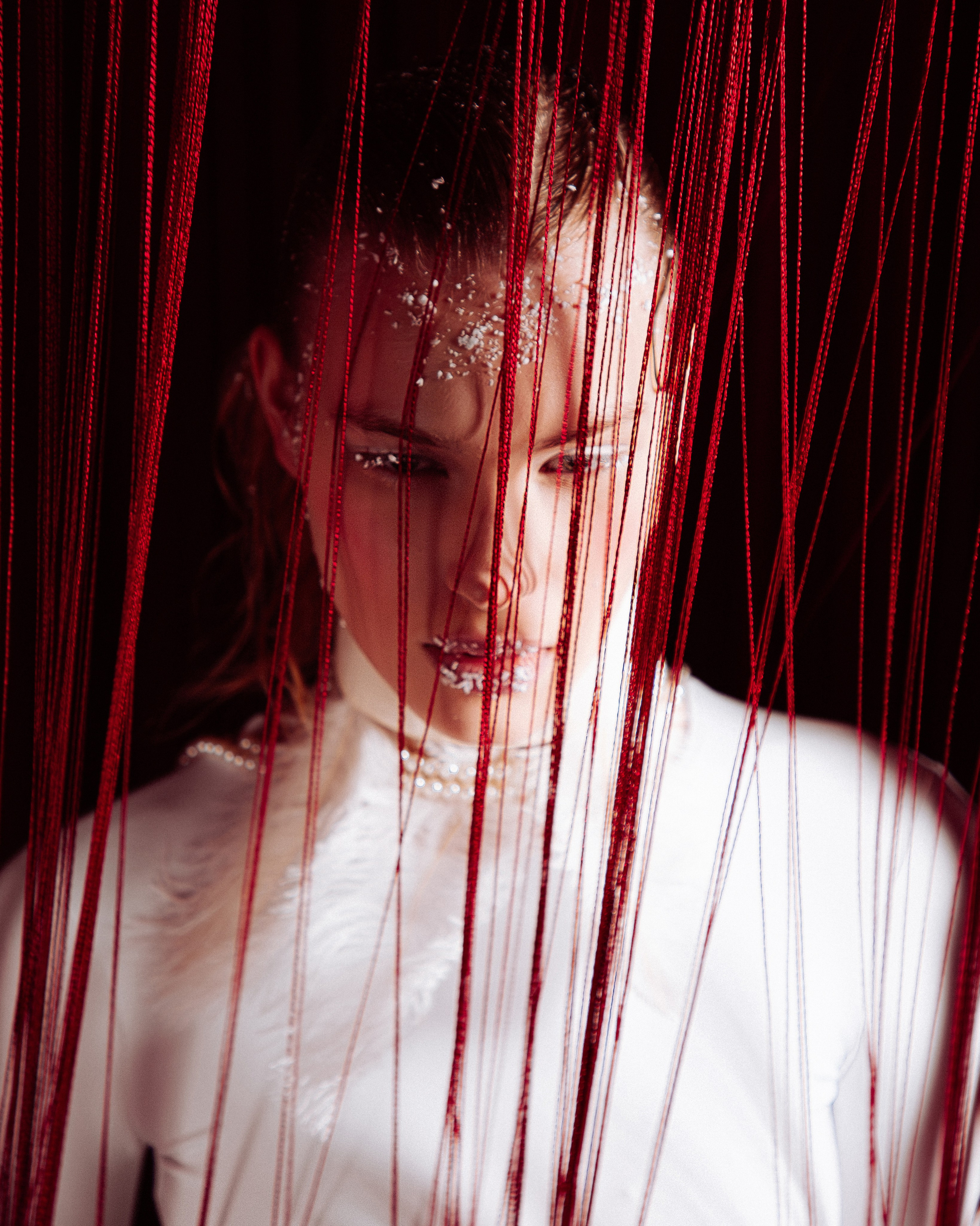 Красная линия | The Red Line. Портретный и репортажный фотограф в Астане Роман Григоров