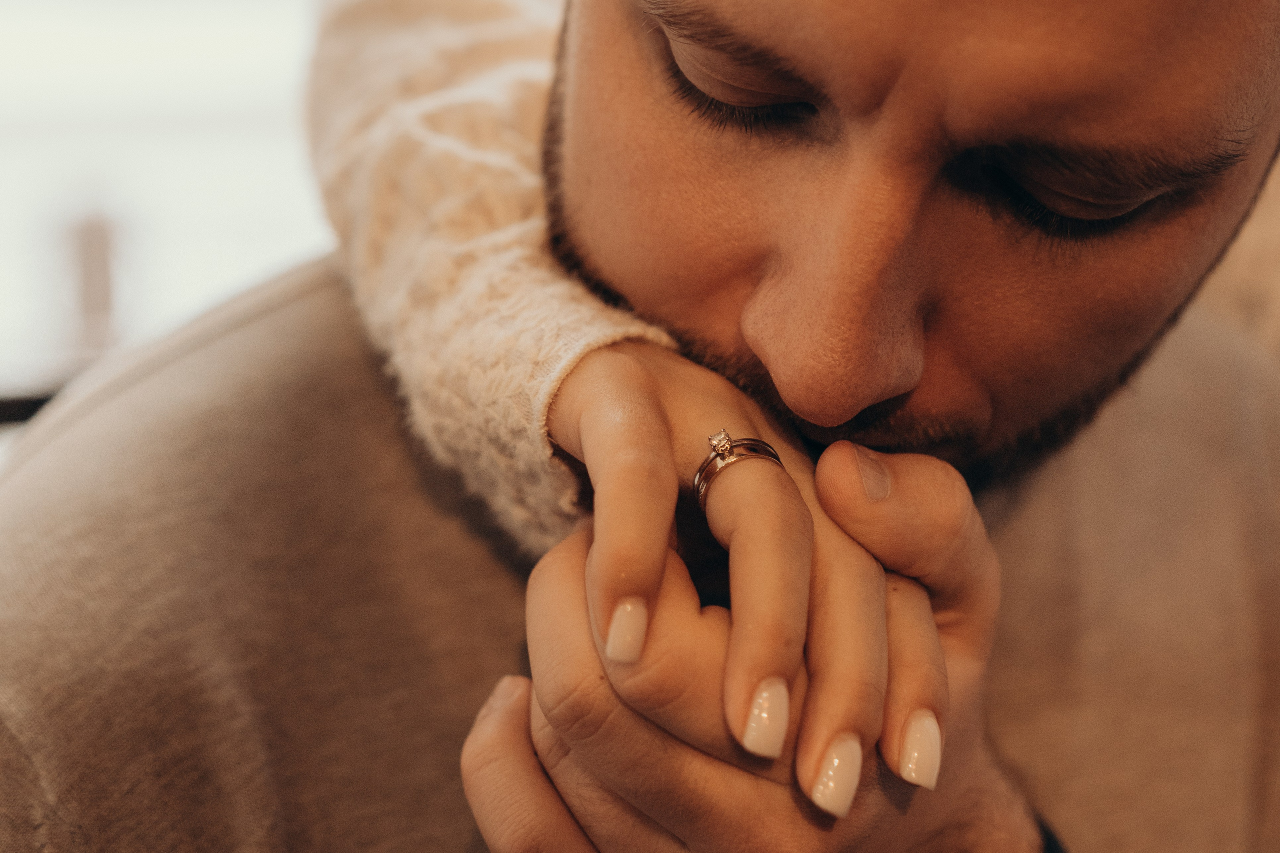 Иван и Кристина. Hmliber — фотограф и контент-креатор из Петербурга